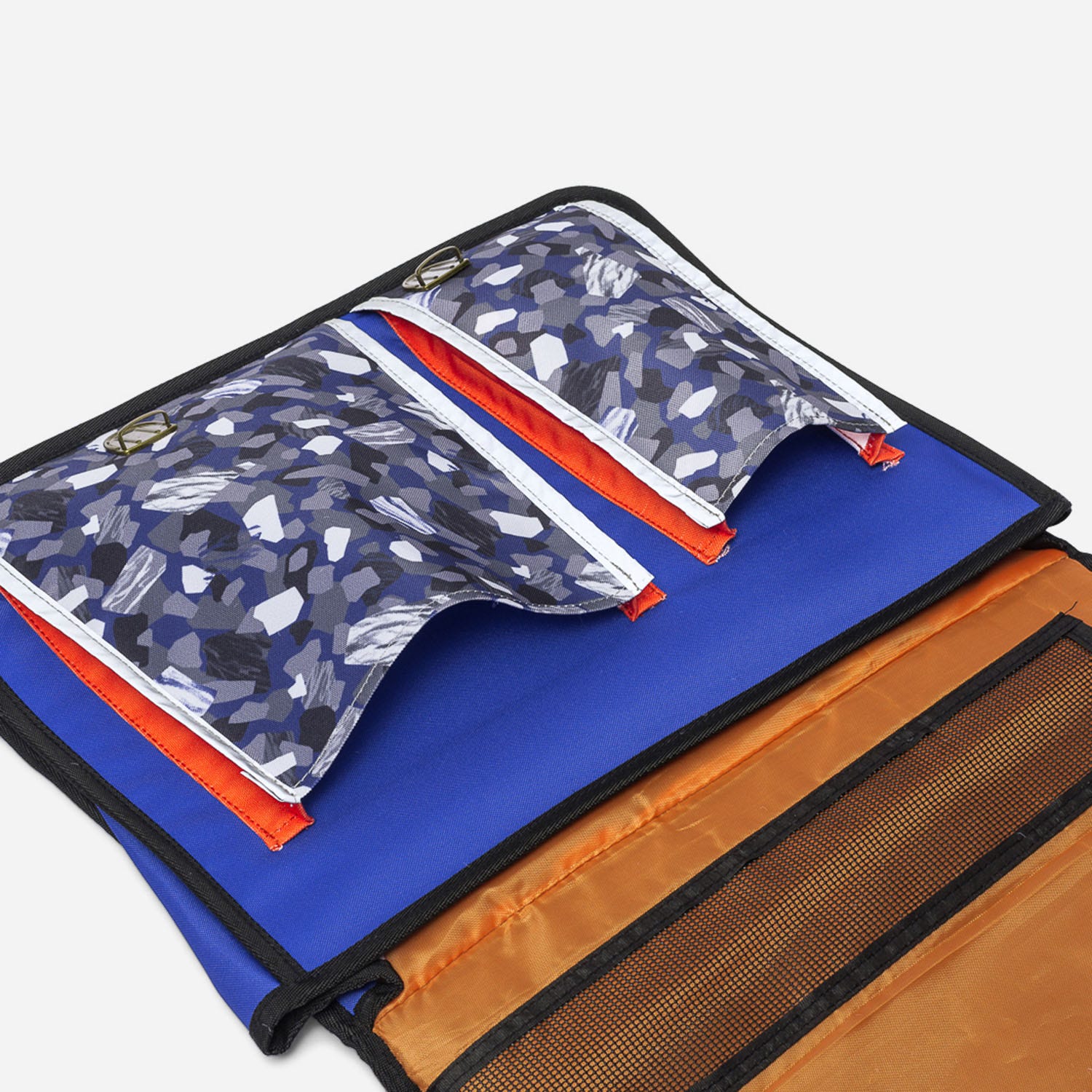 Cartable BODYPACK bleu à motif robot-dinosaure