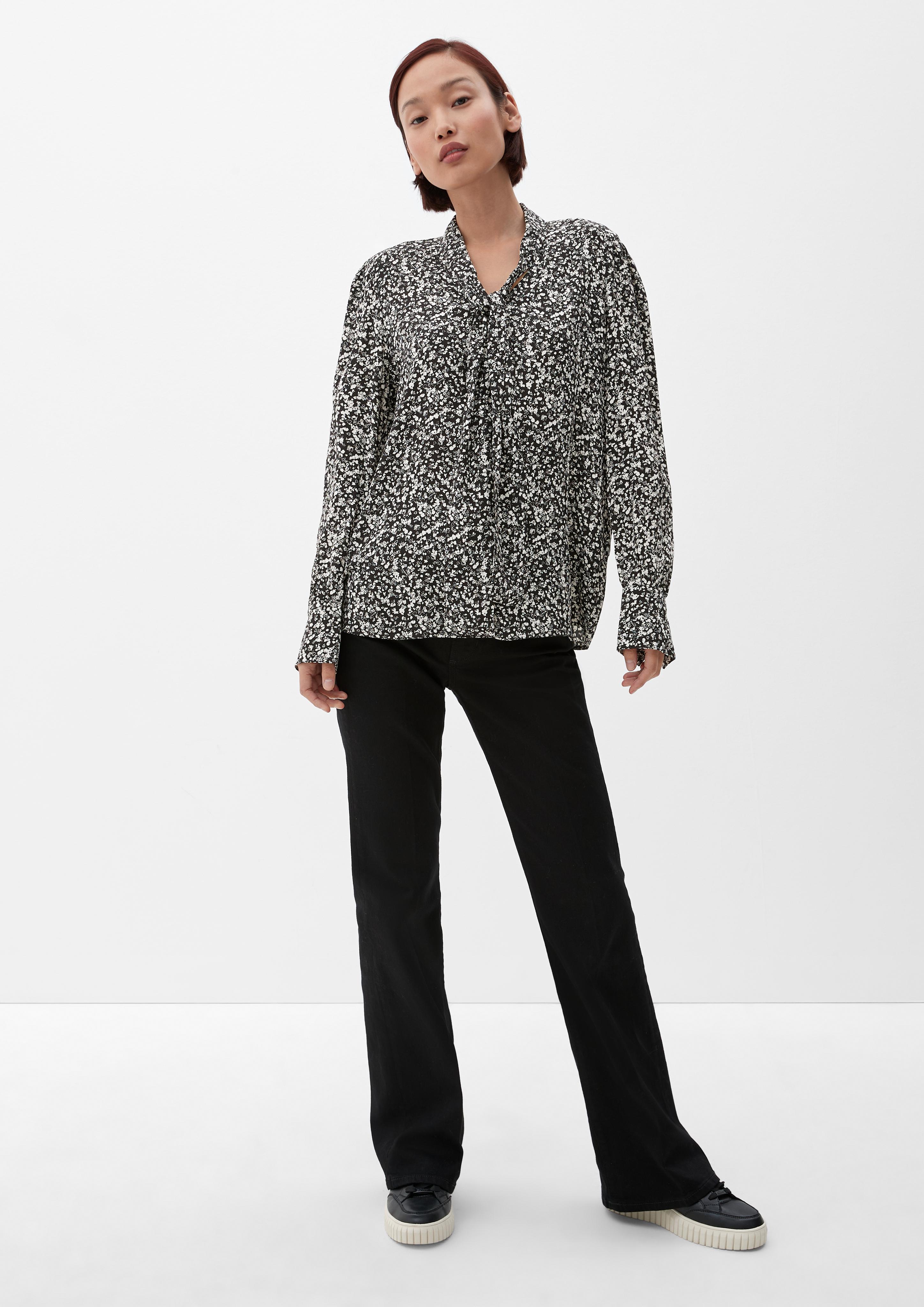 Bluse mit Schluppe  2120848-99A2