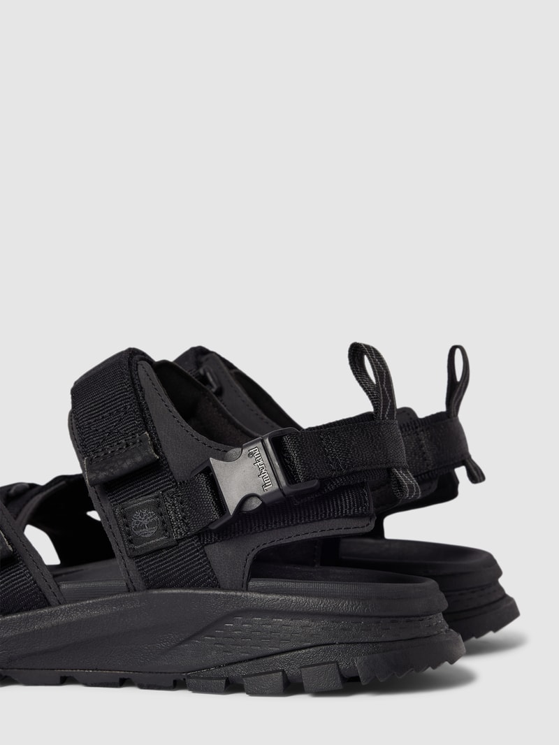 Sandalen mit Klettverschluss Modell 'Garrison' in schwarz