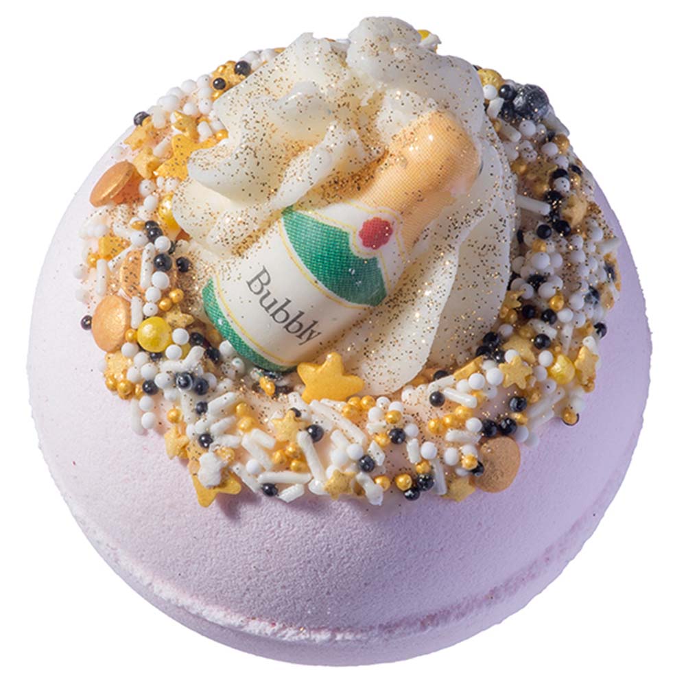 Bomb Cosmetics Fizz the Season Blaster