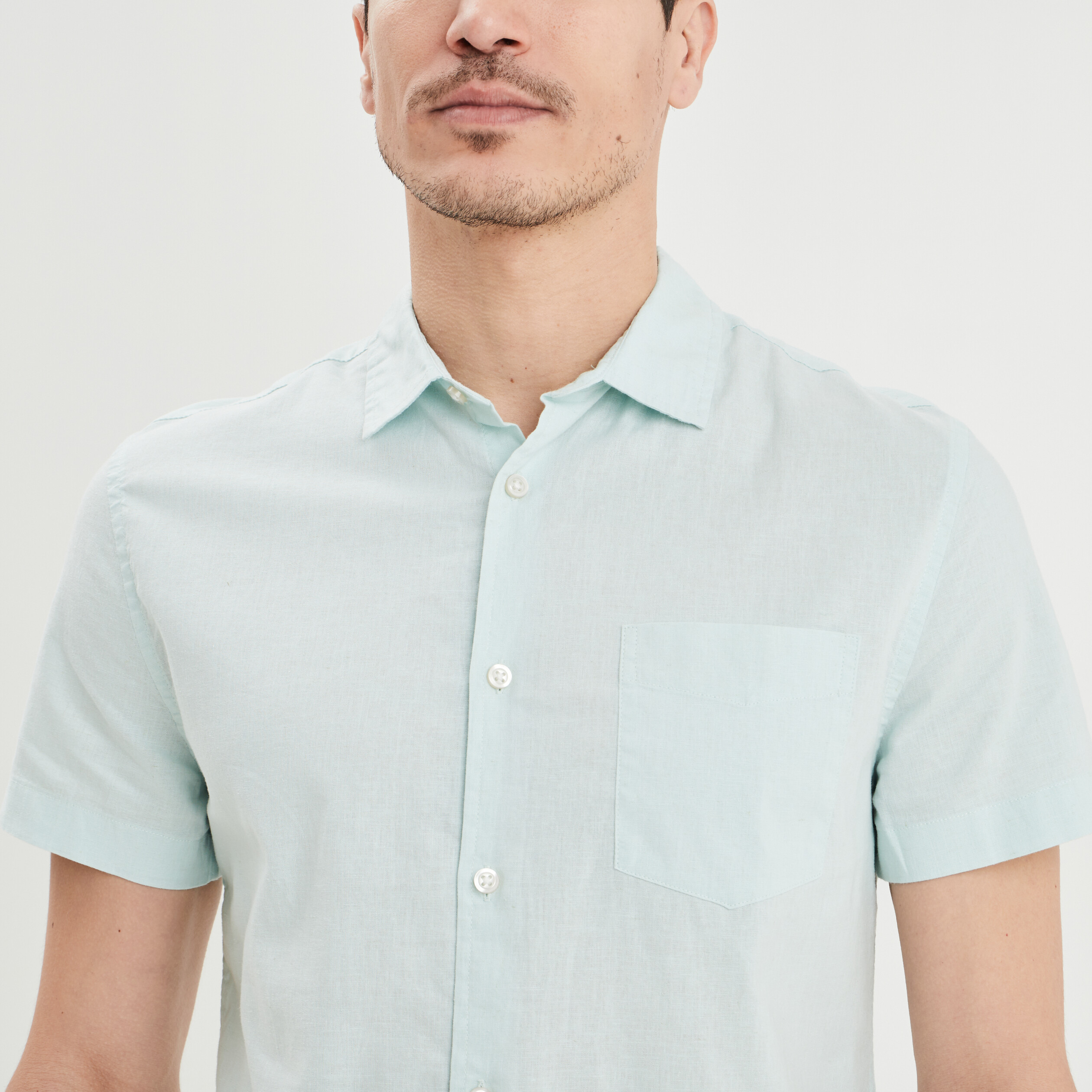 Chemise manches courtes lin majoritaire bleu clair homme | La Halle