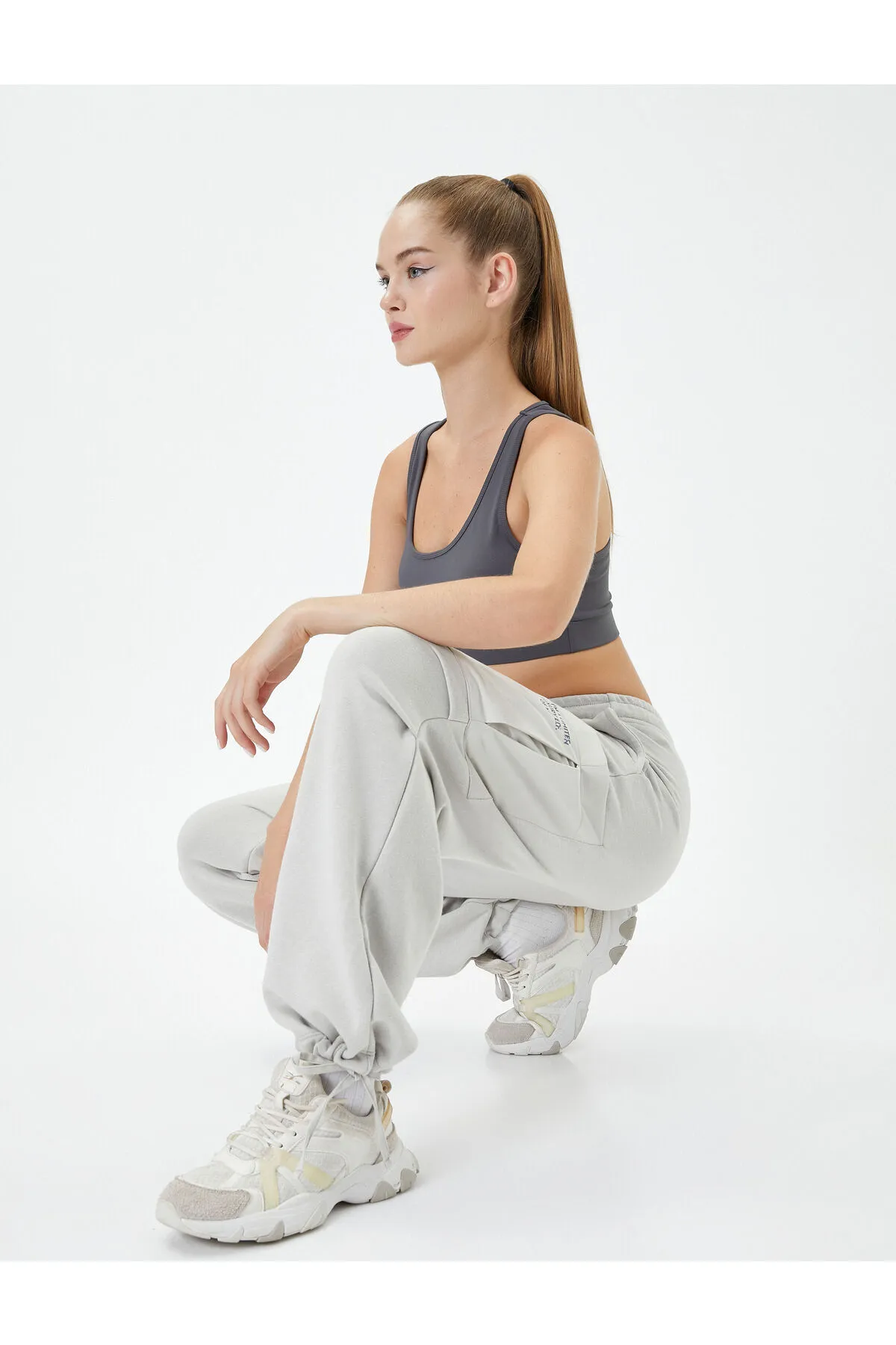 Koton  Jogger-Jogginghose mit Cargotasche, hoher Taille, entspannter Schnitt zum Binden