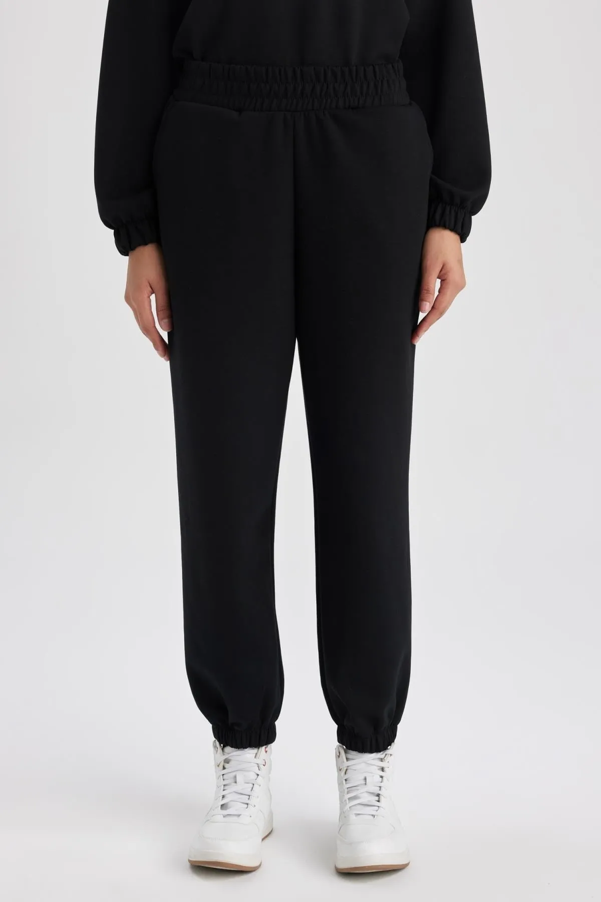 DeFacto  Passform Oversized-Fit Jogger Jogginghose Z6694az23sp