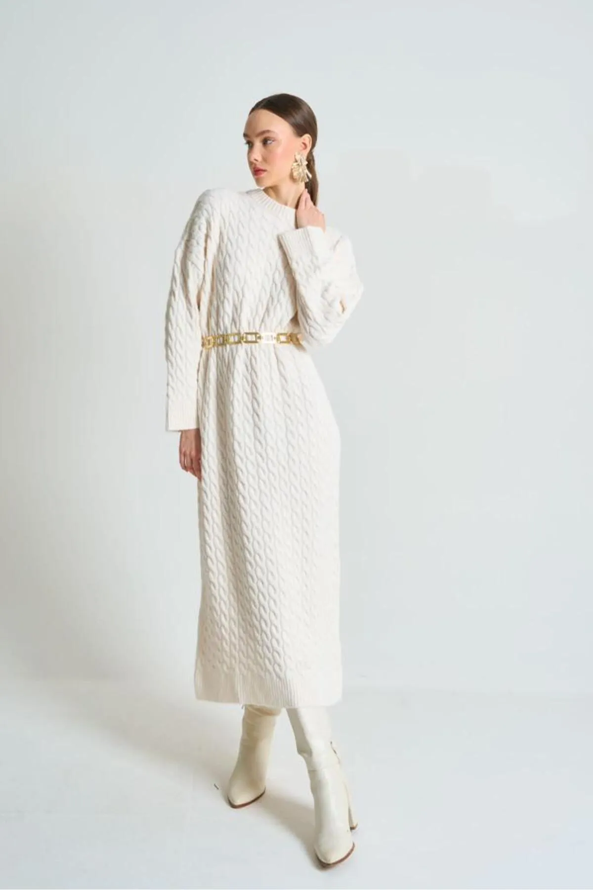 Laluvia  Cremefarbenes, gestricktes, dickes Strickkleid