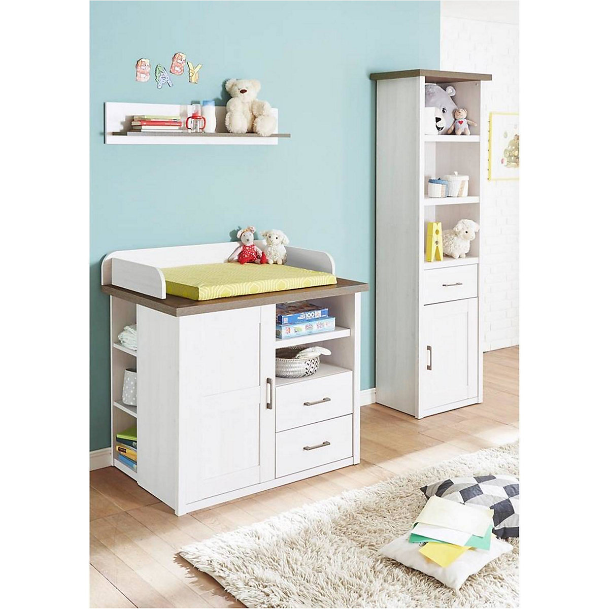 Babyzimmer Möbel LUND-78 im Landhaus Design, Pinie weiß Nb./Trüffel Eiche Nb.