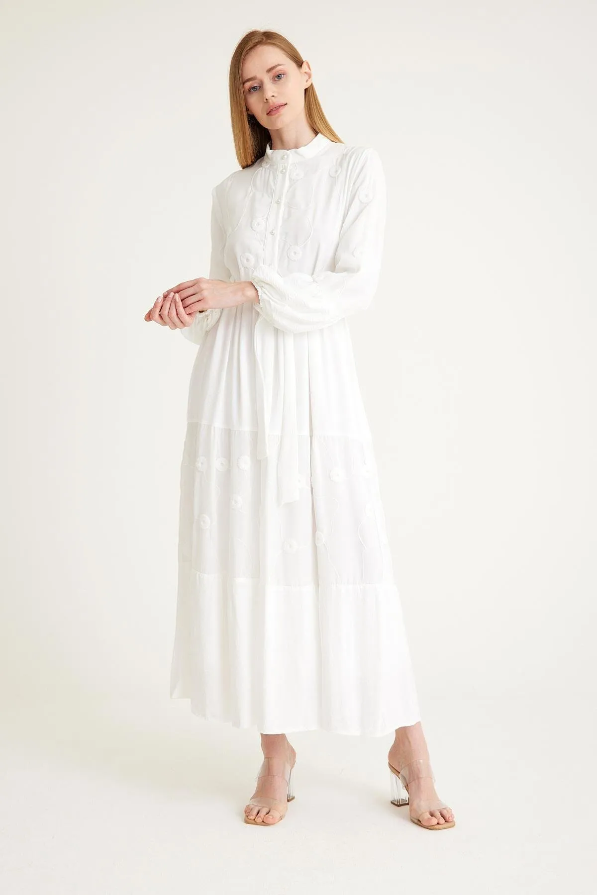 Olcay  Weißes gemustertes Kleid mit gerafften Ärmeln - 9231-EY