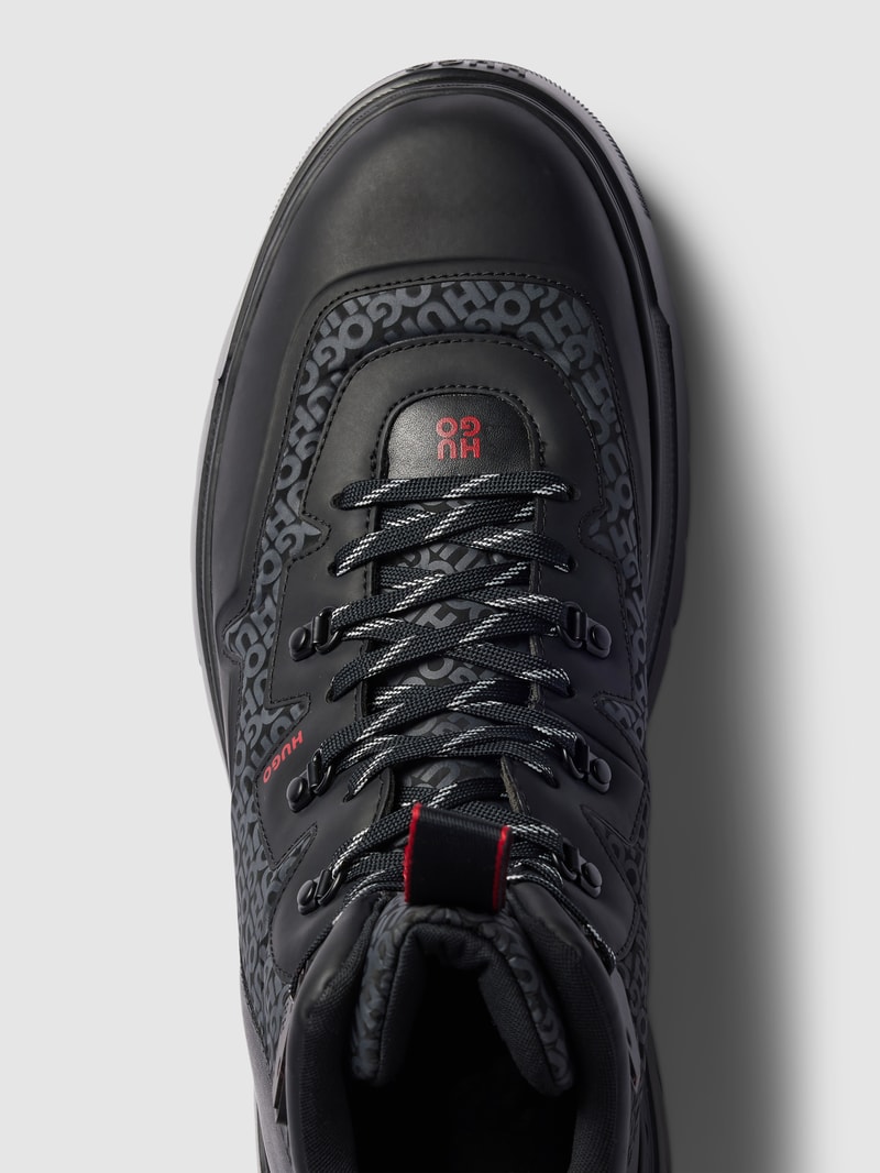 Schnürboots mit Label-Details Modell 'Urian' in schwarz