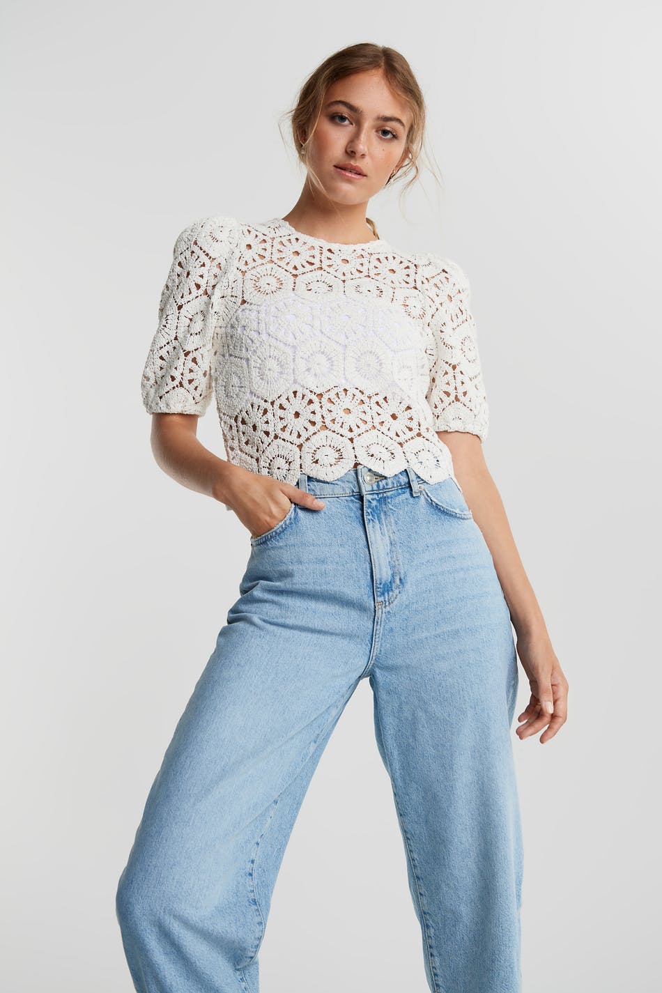 Carin crochet top