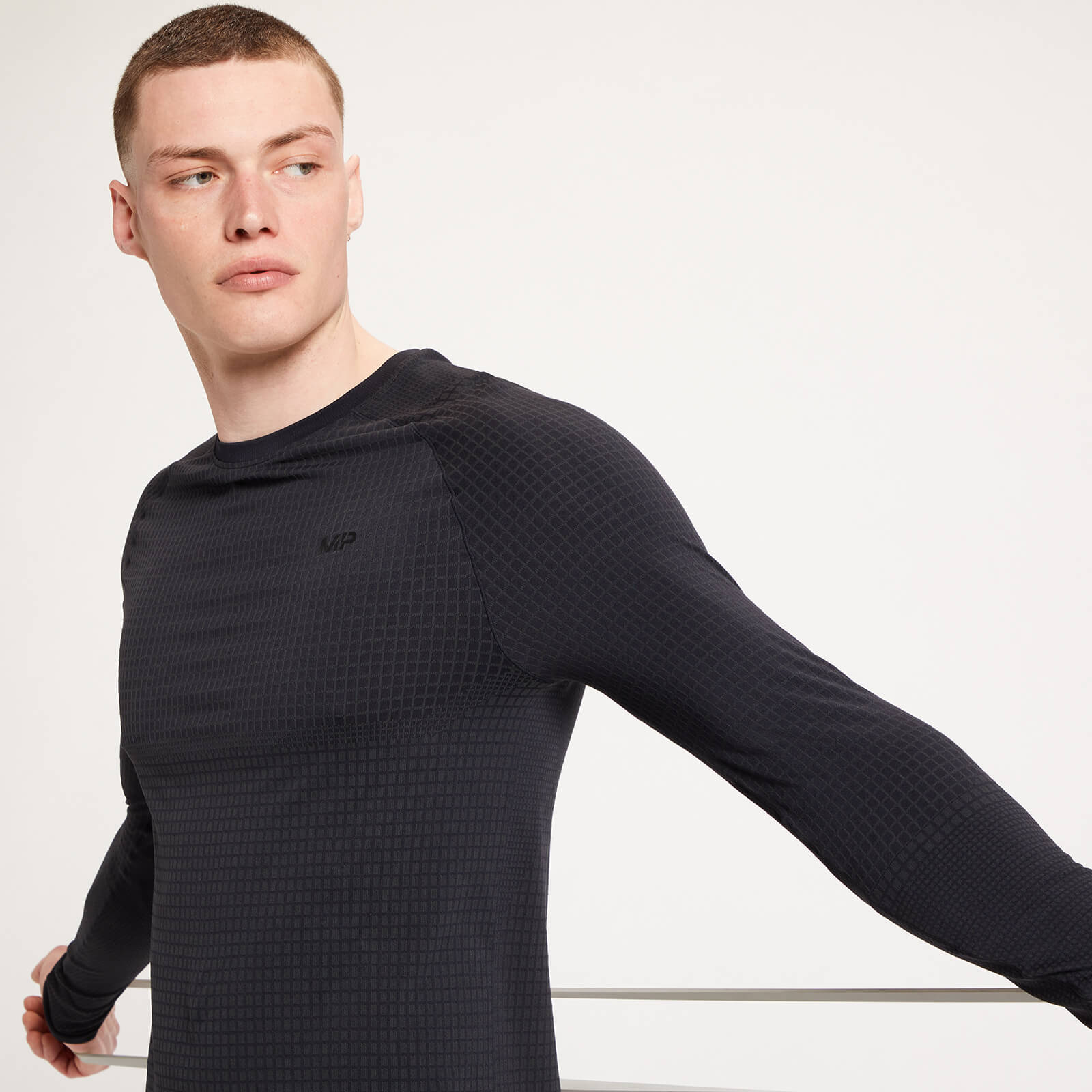 Haut sans coutures à manches longues MP Tempo Ultra pour hommes – Noir
