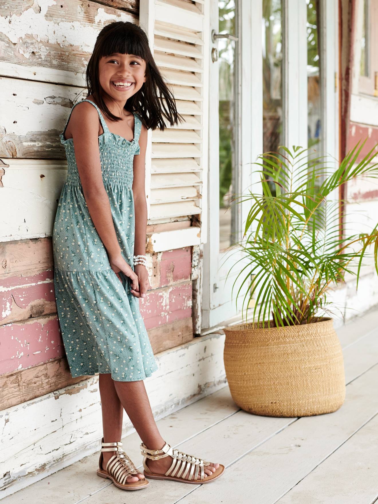 Robe smockée à bretelles motifs fleurs fille vert émeraude