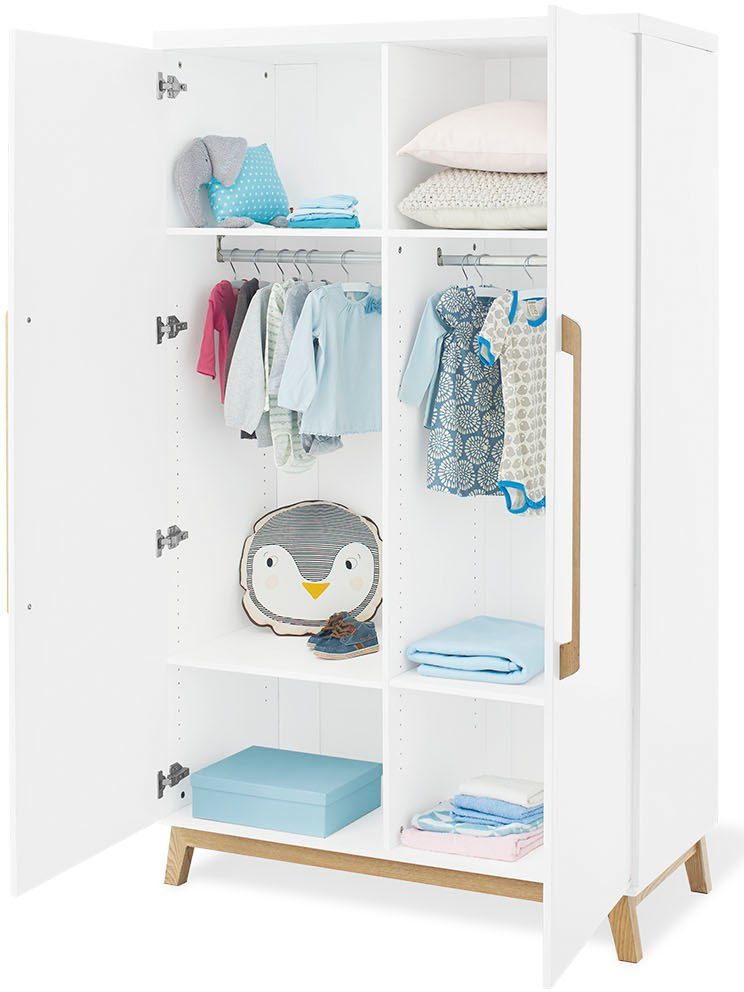 Pinolino® Babyzimmer-Komplettset Hilda & Riva, (Set, 4-St., Hausbett, Wickelkommode, Kleiderschrank, Wandregal), extrabreit; Hausbett, Wickelkommode, 2-trg. Kleiderschrank & Wandregal
