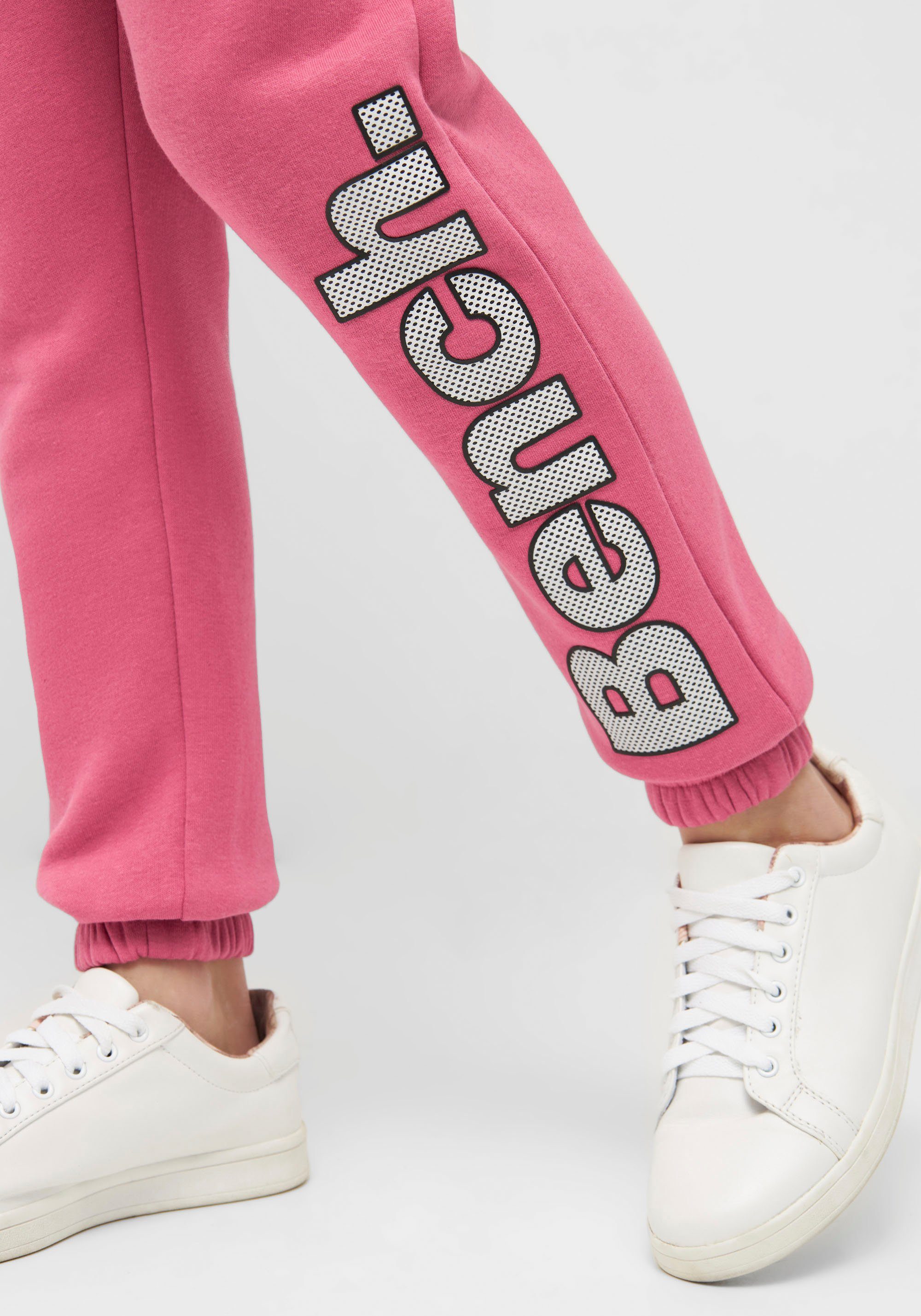 Bench. Sweathose COREYG mit seitlichem Logodruck