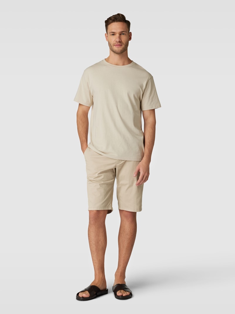 Bermudas mit Stoffgürtel in sand