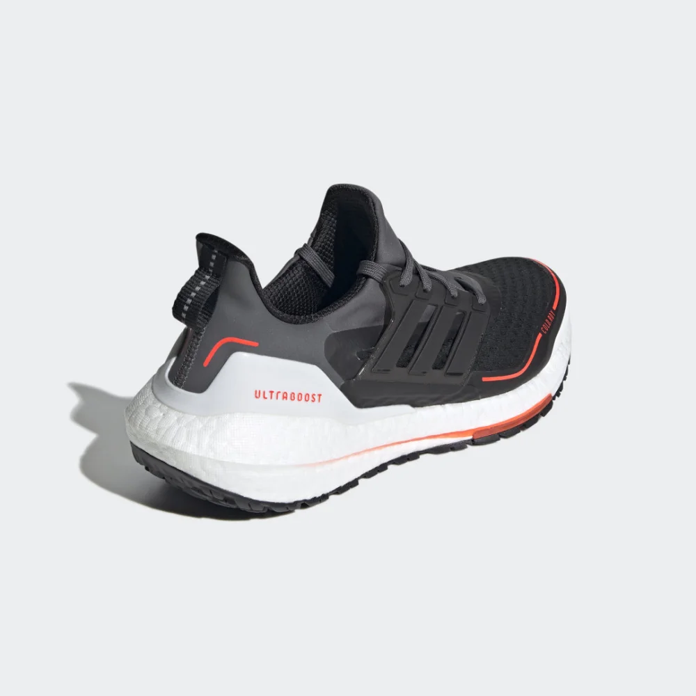 adidas Ultraboost 21 Cold.RDY GV7122 / grau