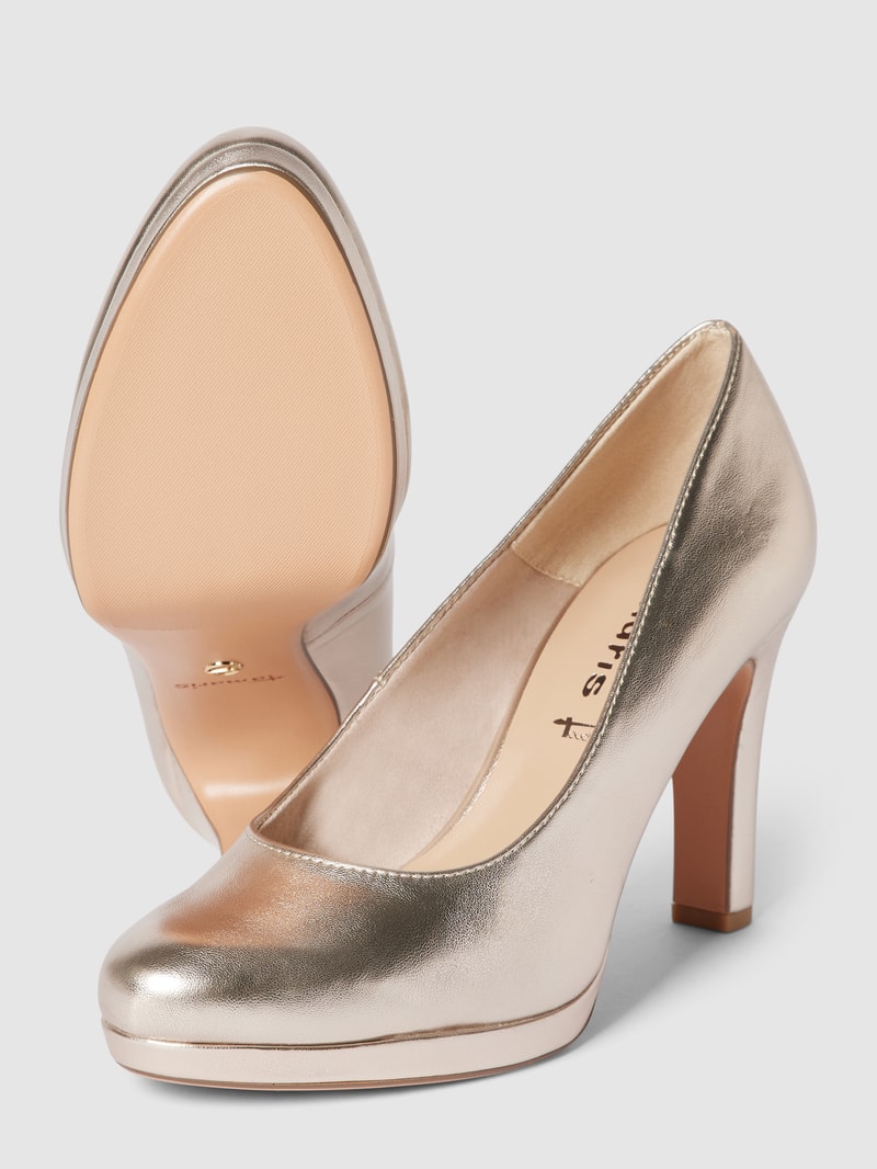 Pumps im Metallic-Look in gold
