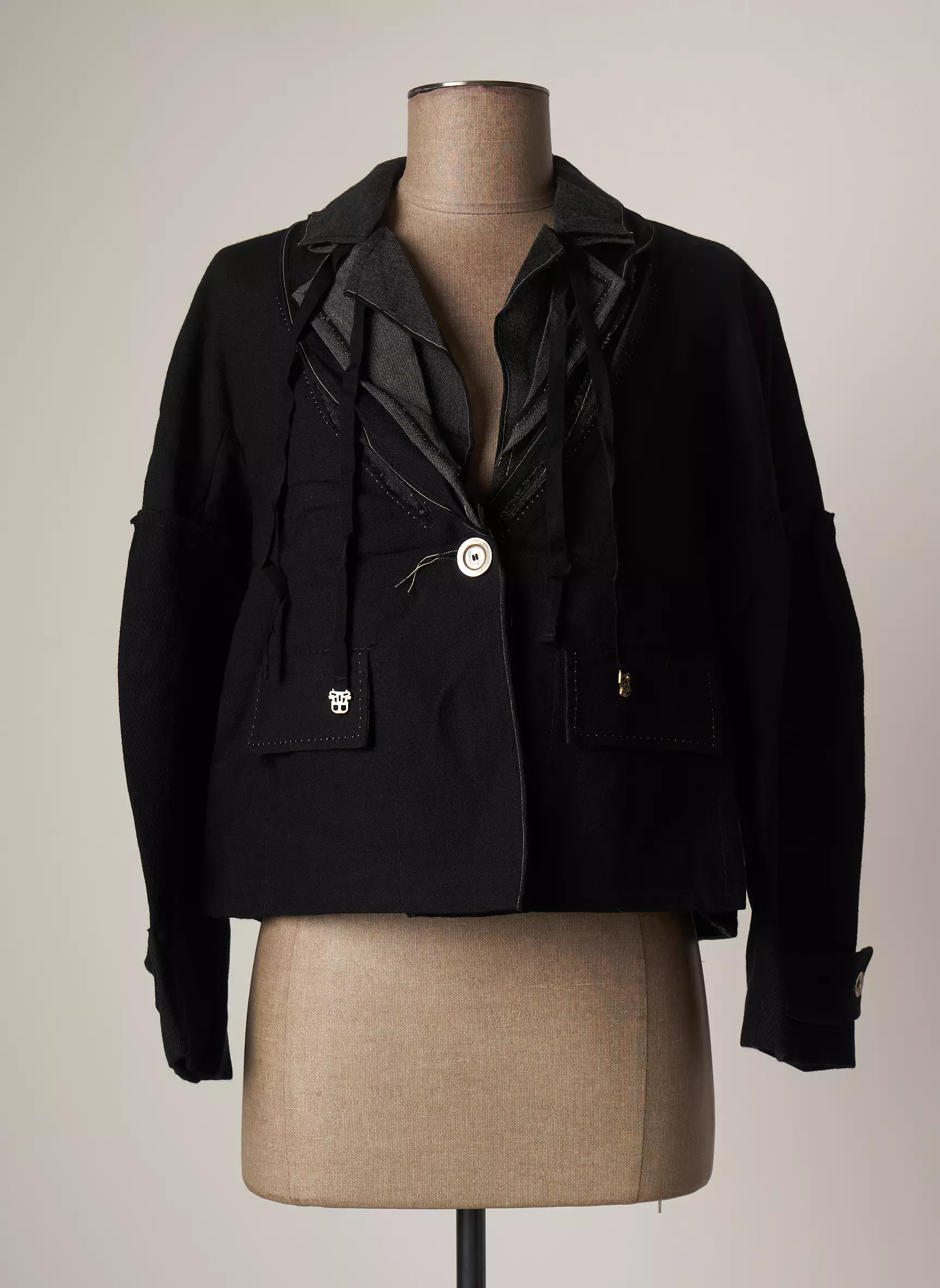 Marithe Francois Girbaud Vestecasual Femme couleur noir