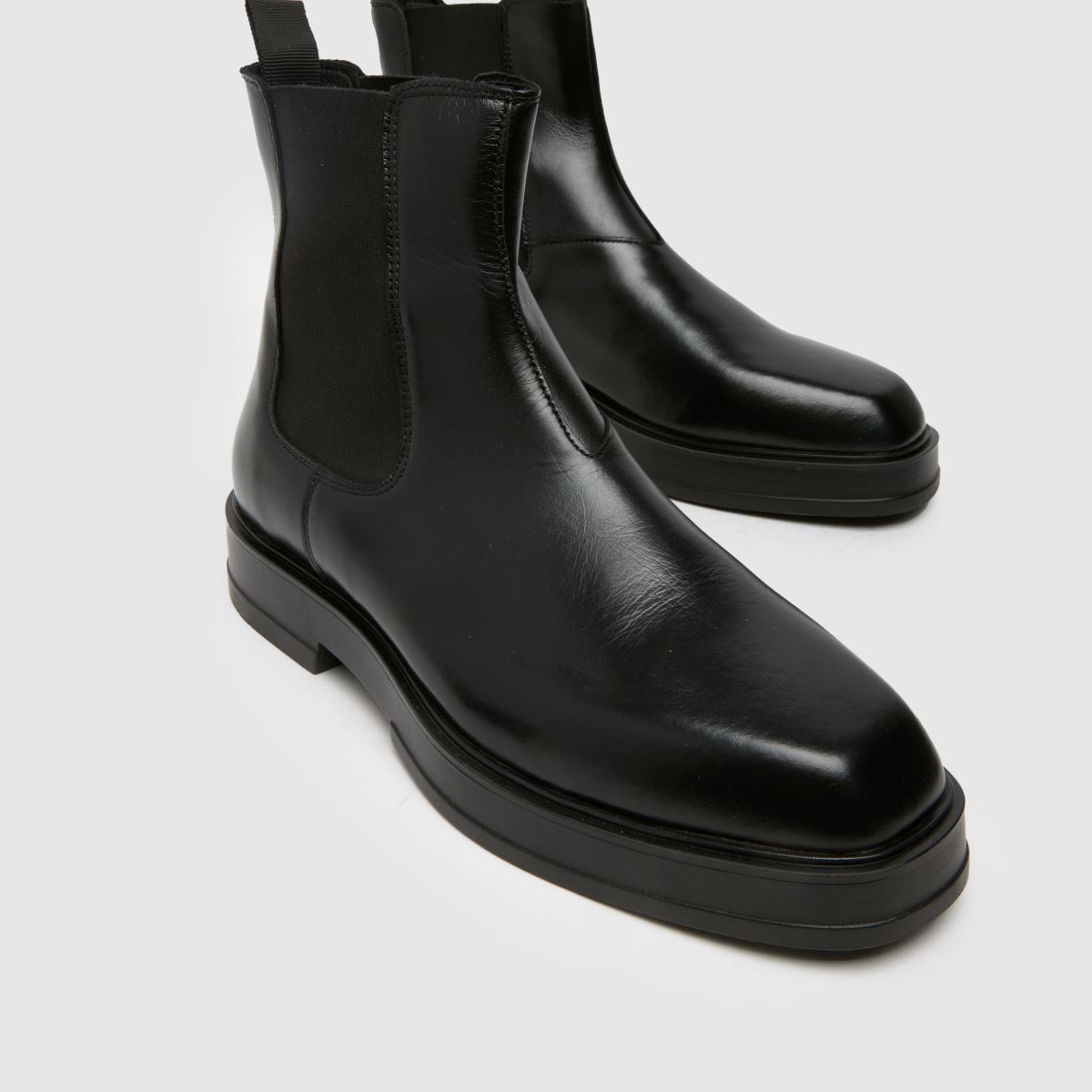 Schuh Darcy – Svarta chelsea-stövlar i läder
