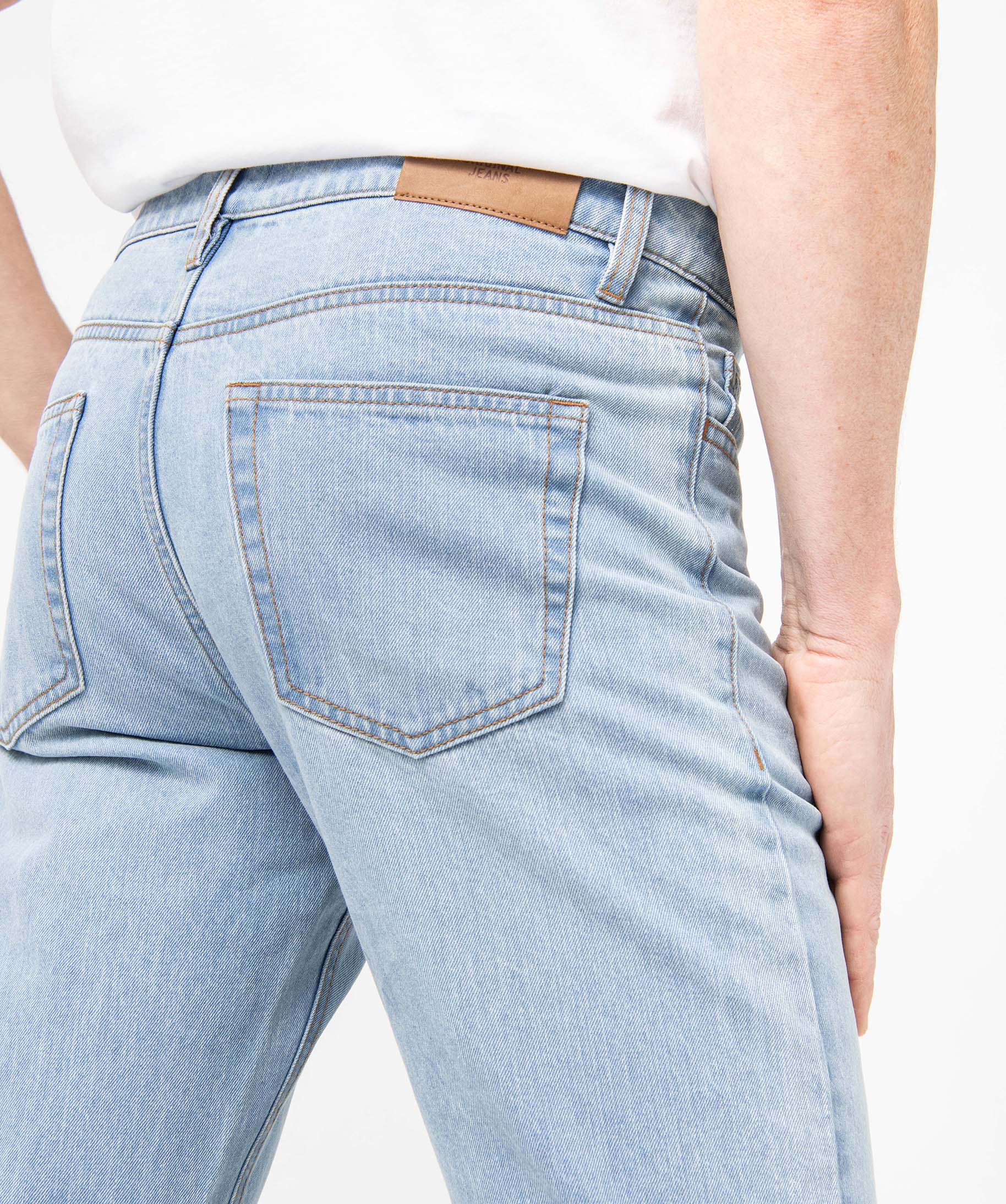 Jean homme coupe Regular légèrement délavé bleach | GEMO