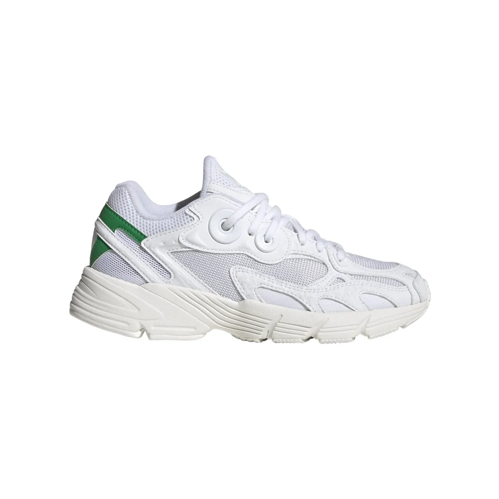 adidas Astir W HQ6775 / weiss