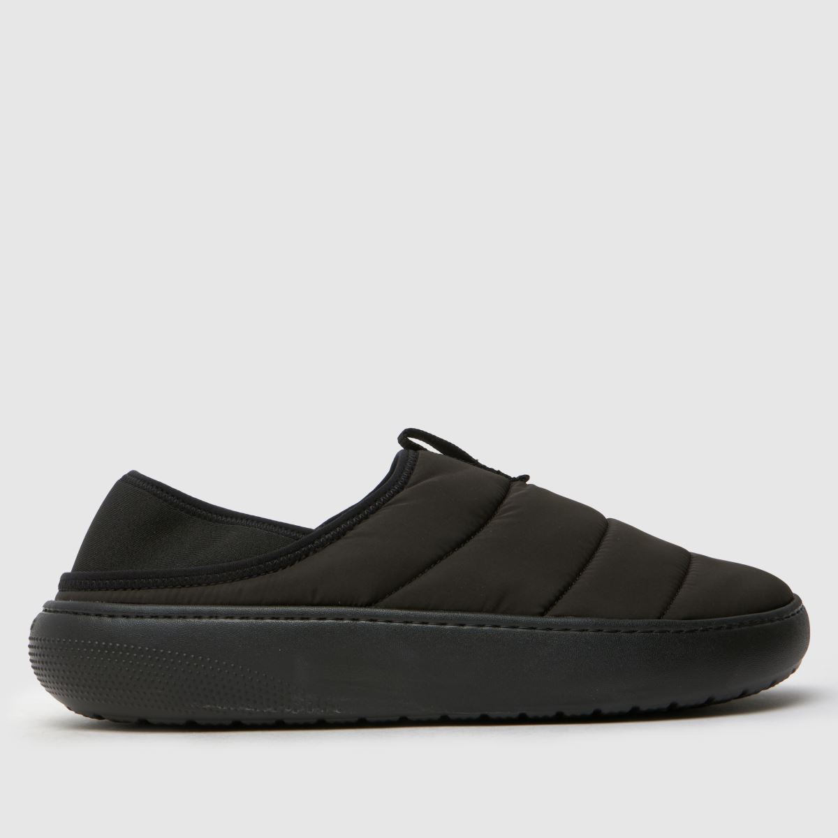Crocs puff moc szandál fekete színben
