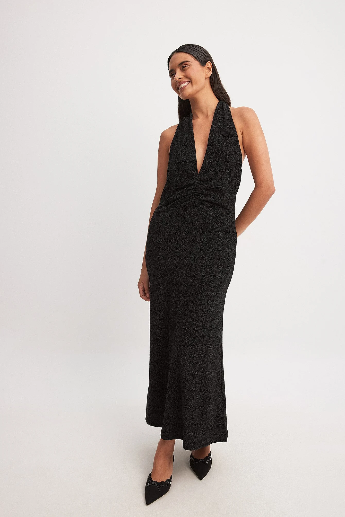 Lurex-Midikleid mit Neckholder-Ausschnitt