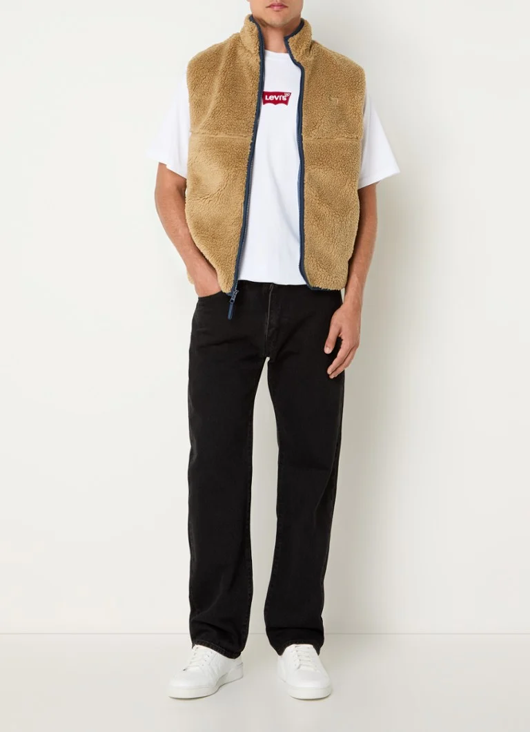 Vestă Levi's Summit din fleece moale, cu buzunare laterale.