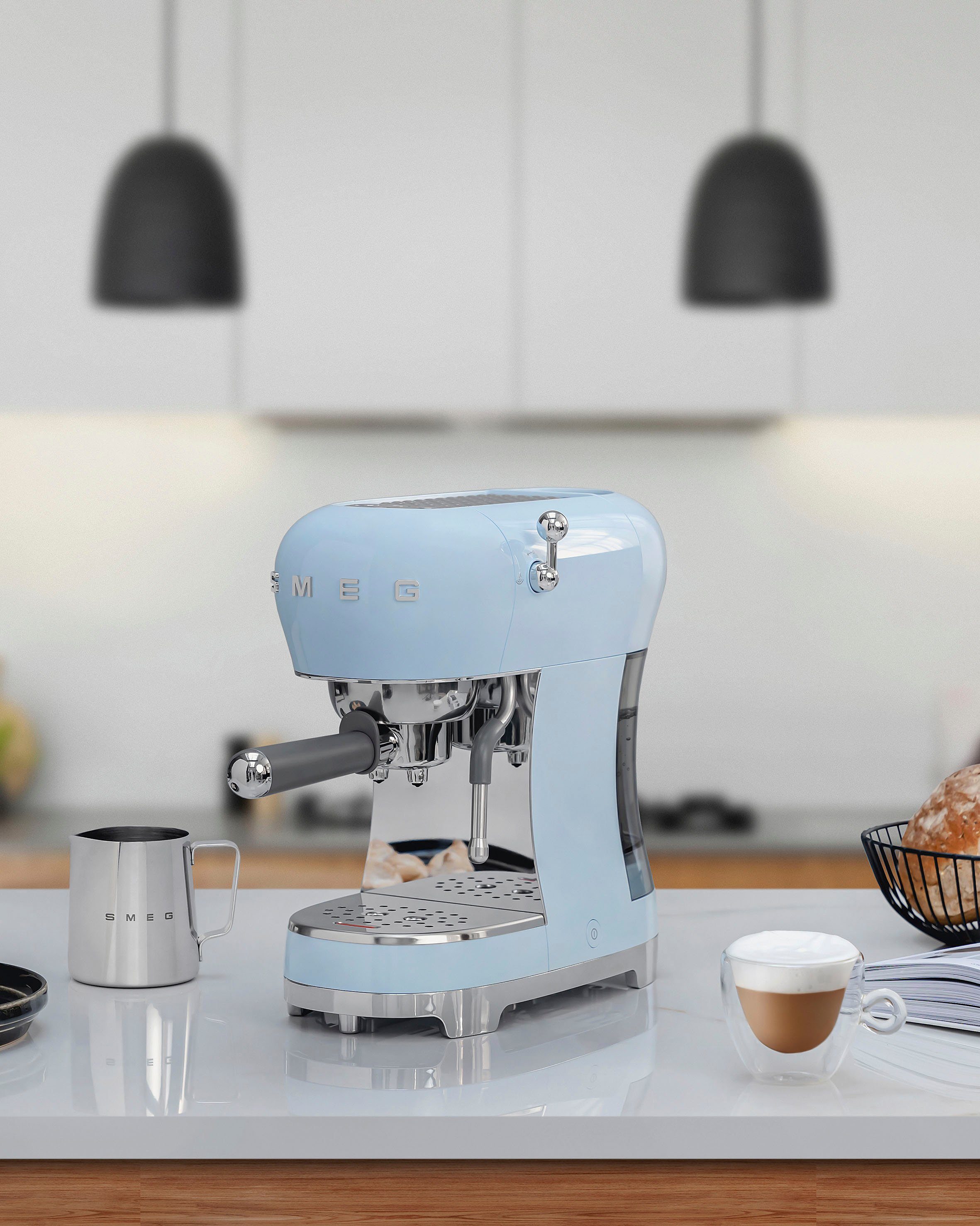 Smeg Espressomaschine ECF02PBEU