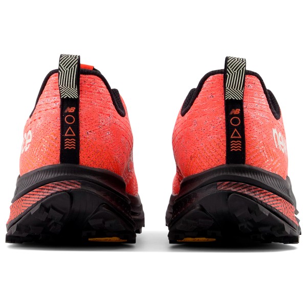 New Balance - Women's FuelCell SuperComp Trail - Trailrunningschuhe