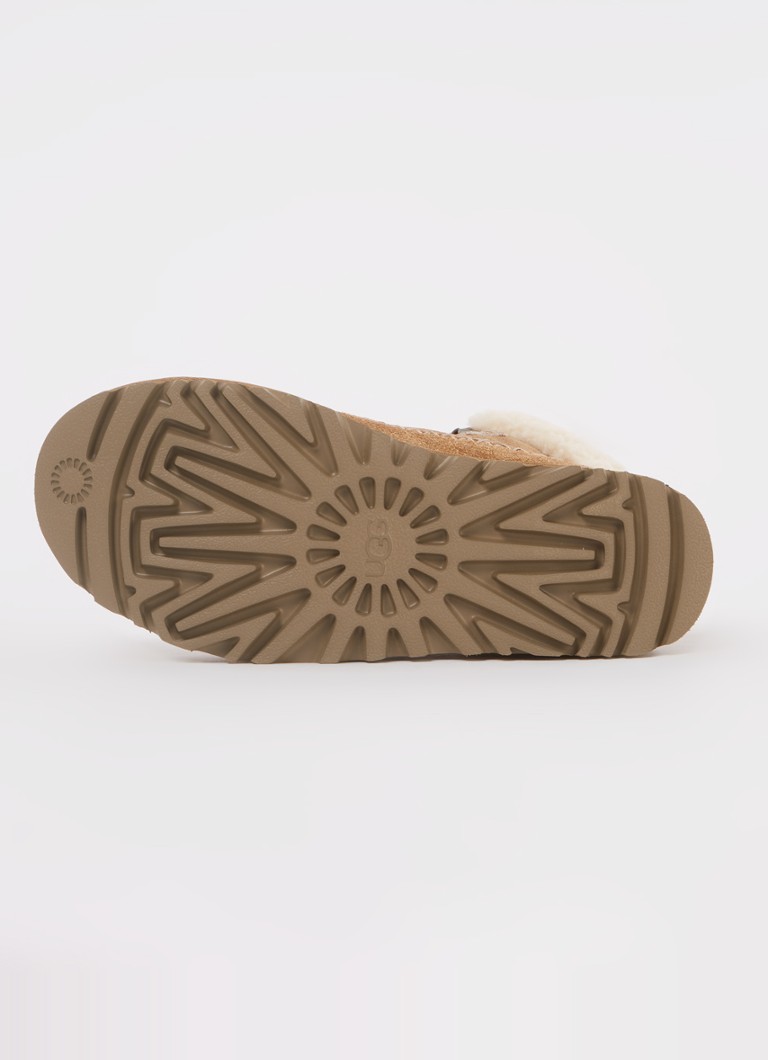 Ghete cu șireturi din piele întoarsă UGG Classic Alpine