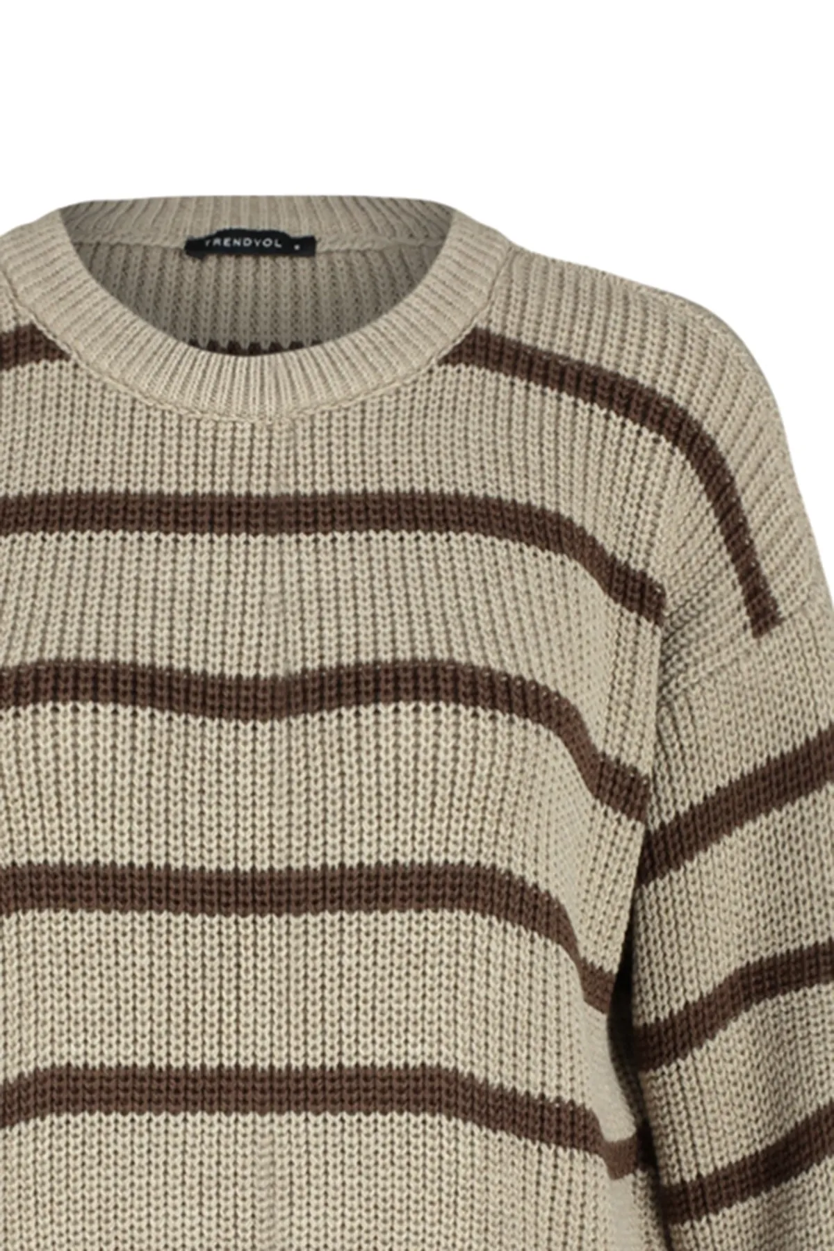 Trendyol Collection  Beiger Strickpullover mit Streifen in weiter Passform TWOAW23KZ00720