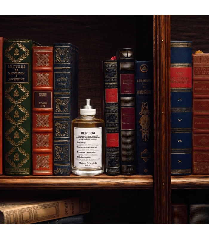 MAISON MARGIELA-REPLICA WHISPERS IN THE LIBRARY-Eau de Toilette orientale