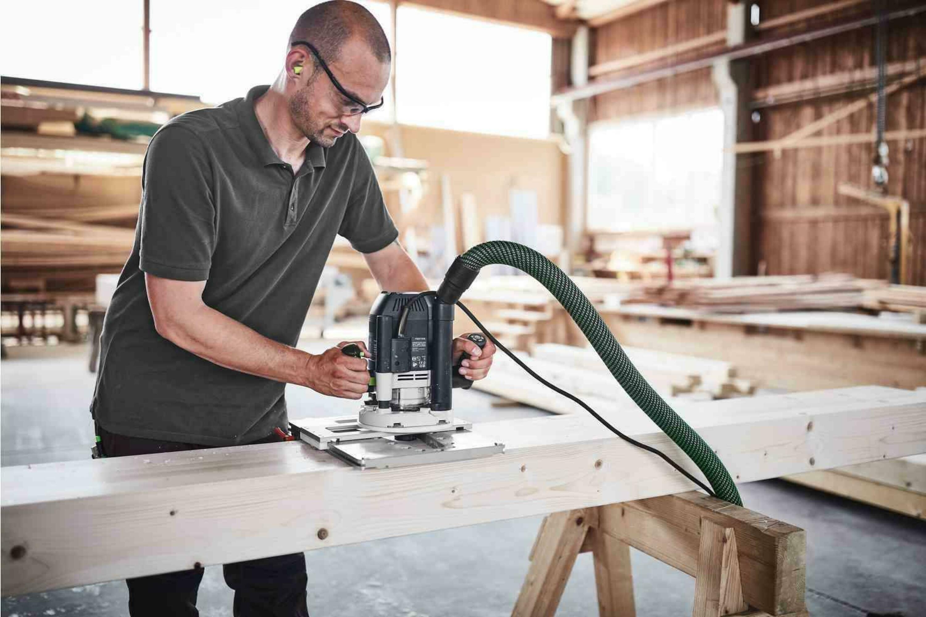 Festool 576220 OF2200EB Set zmogljiv rezkalnik
