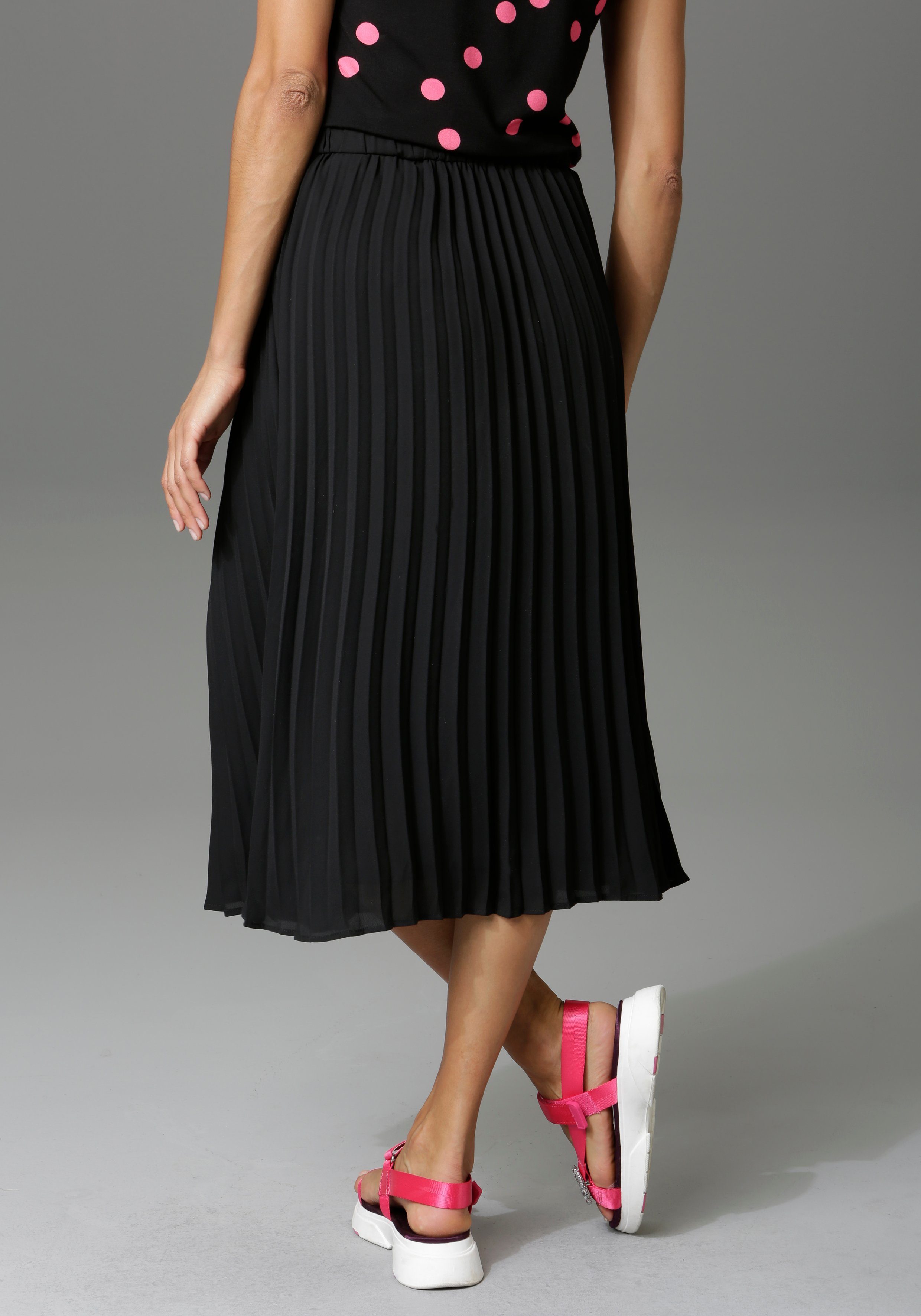 Aniston CASUAL Plisseerock in trendiger Farbpalette