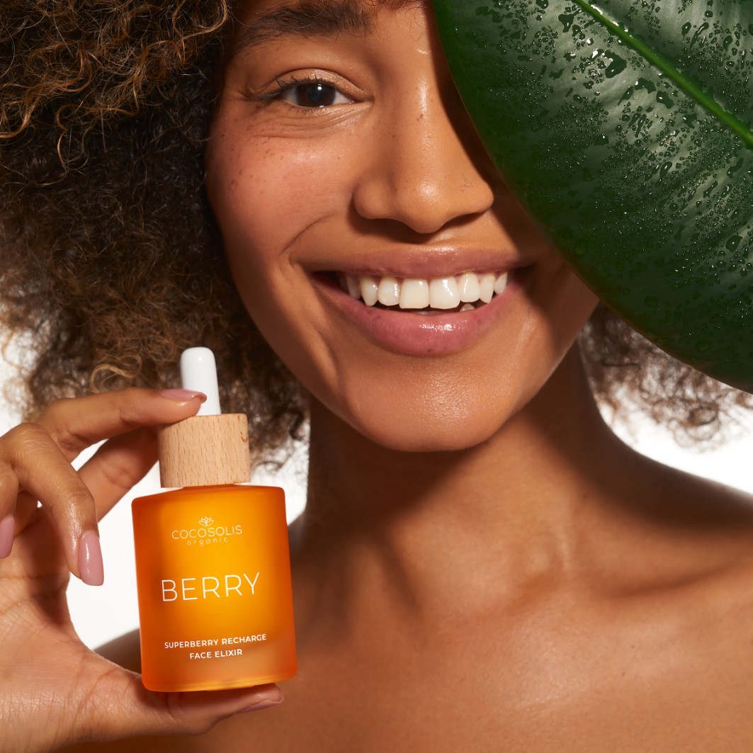 Πρόσωπο Cocosolis Elixir Berry