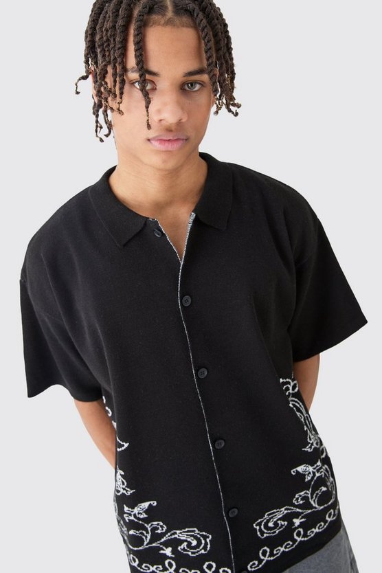 Kastiges Jacquard-Hemd mit abstraktem Detail