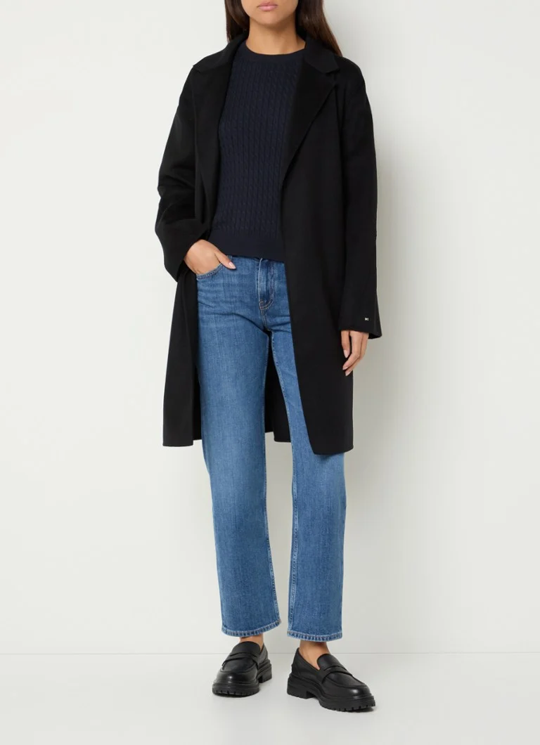 Palton Tommy Hilfiger din amestec de lână, cu curea și buzunare laterale.