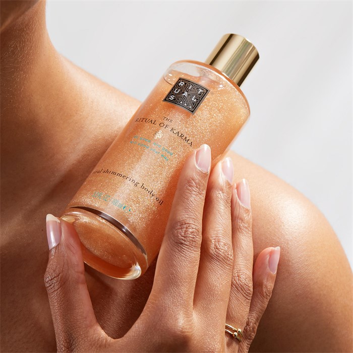 Shimmering Body Oil