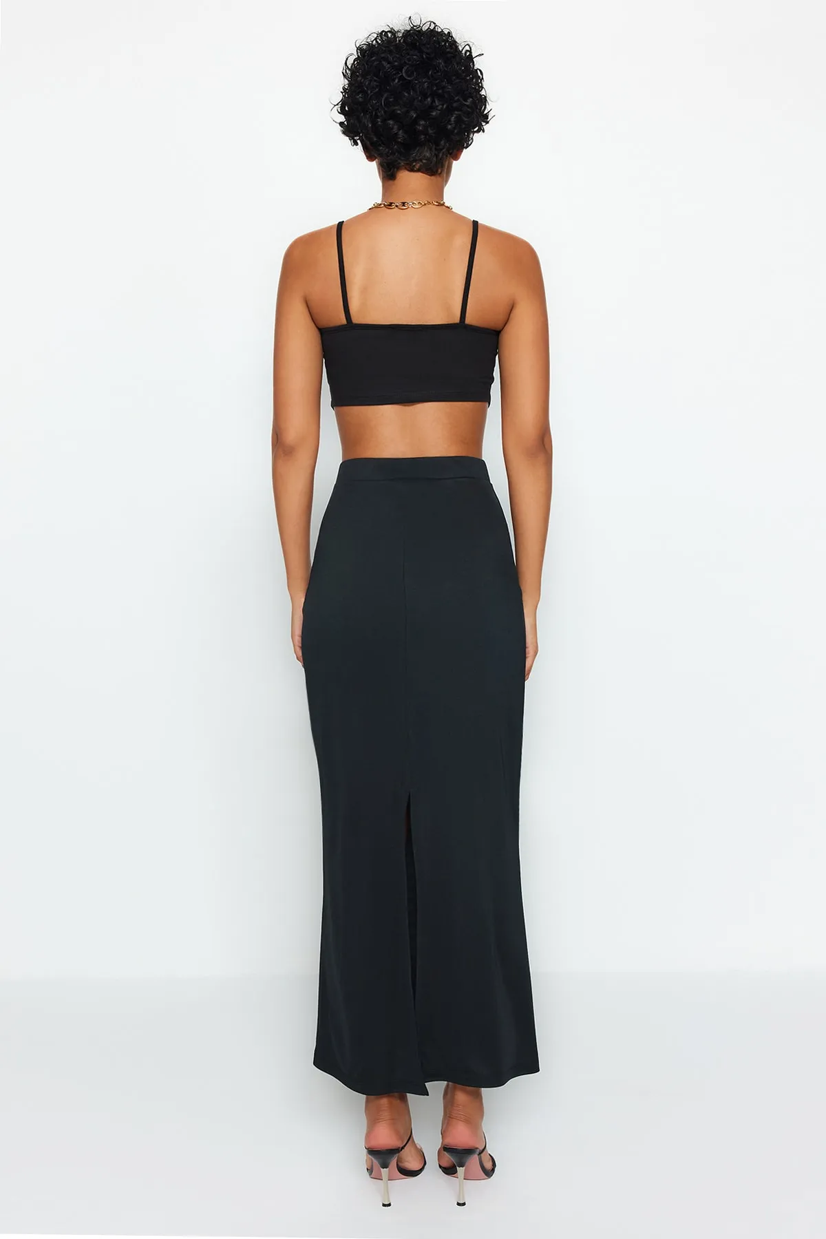 Trendyol Collection  Schwarzer Maxi-Stretch-Strickrock mit hoher Taille TWOSS23ET00372