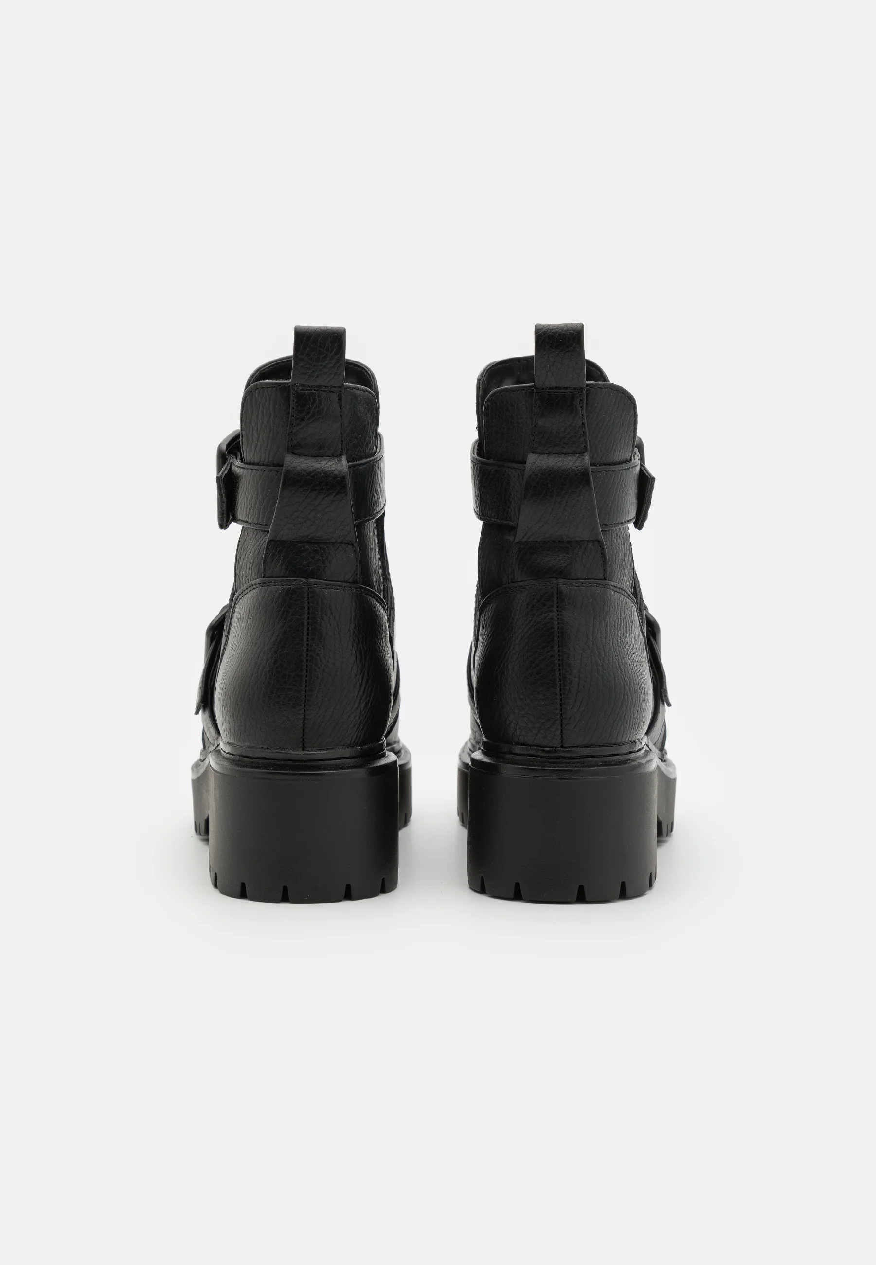 Botines de plataforma de corte ancho Even&Odd