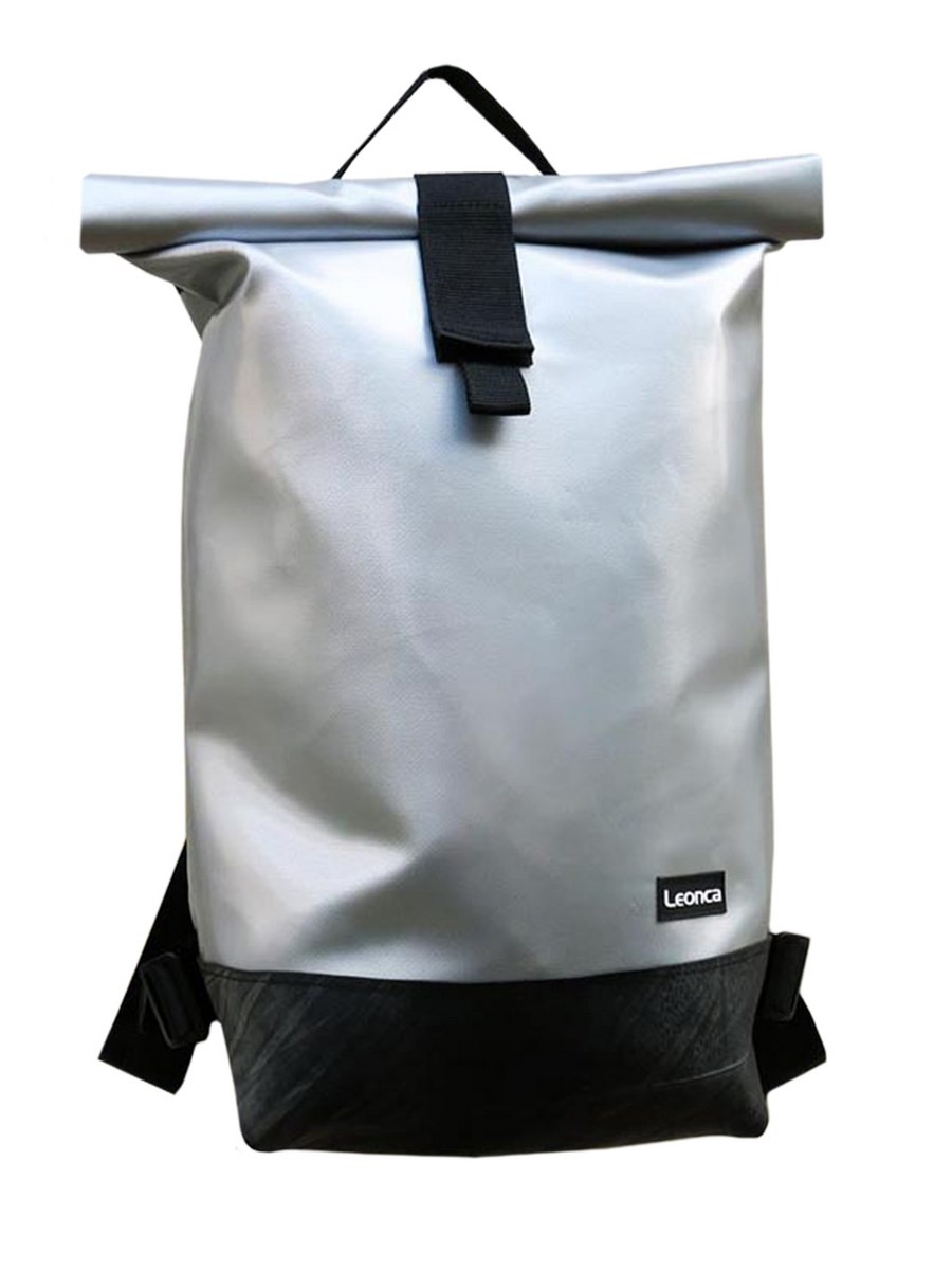 LEONCA Handtaschen silber Rollrucksack LKW-Plane Silber L