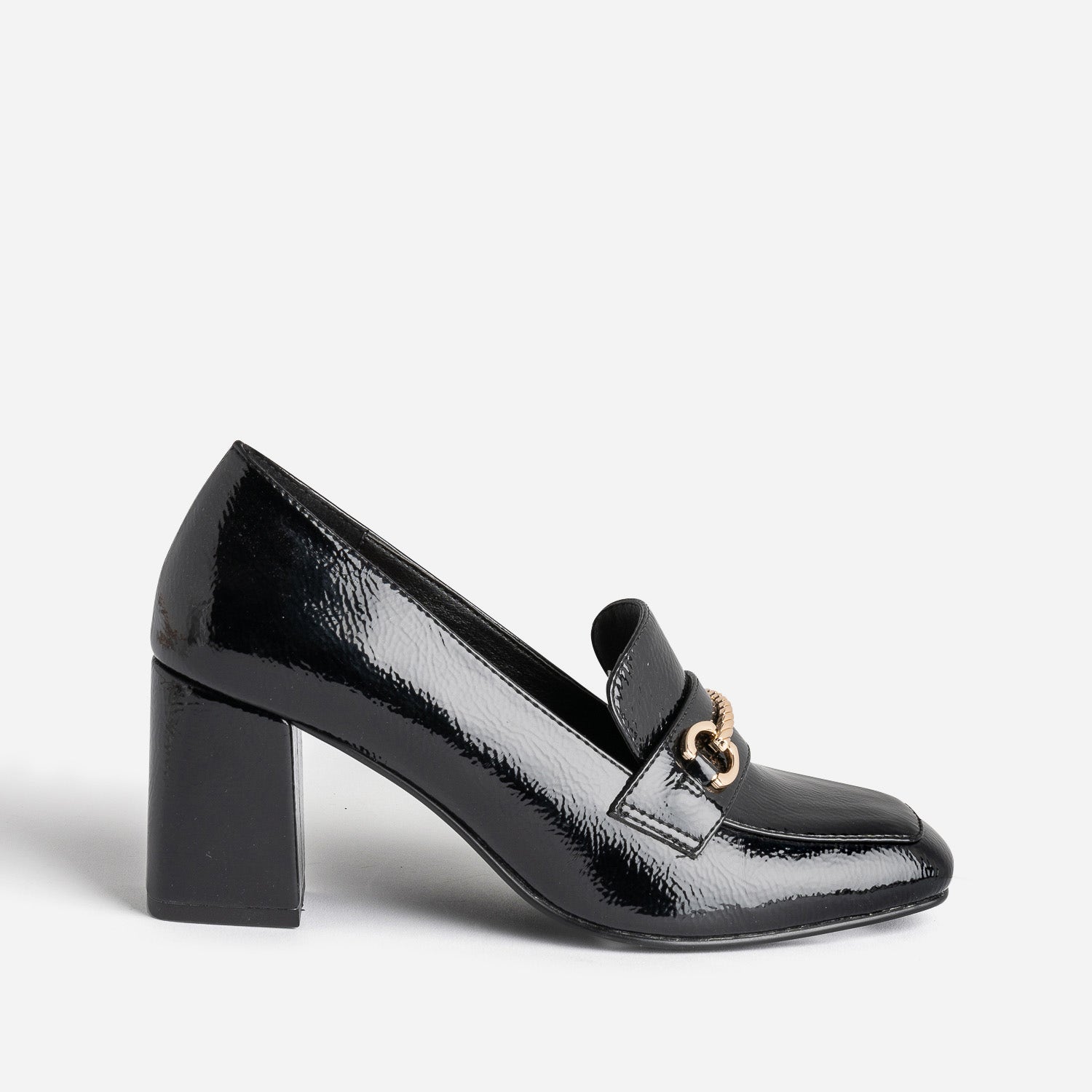 Mocassin à talon noir verni