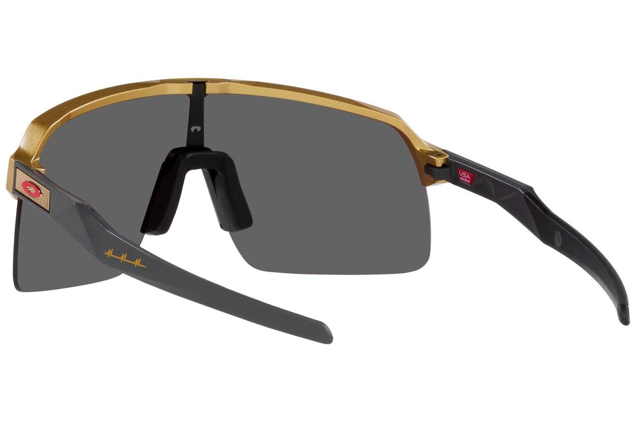 Oakley Sutro Lite Olympic Gold/Prizm Black - Patrick Mahomes Collec