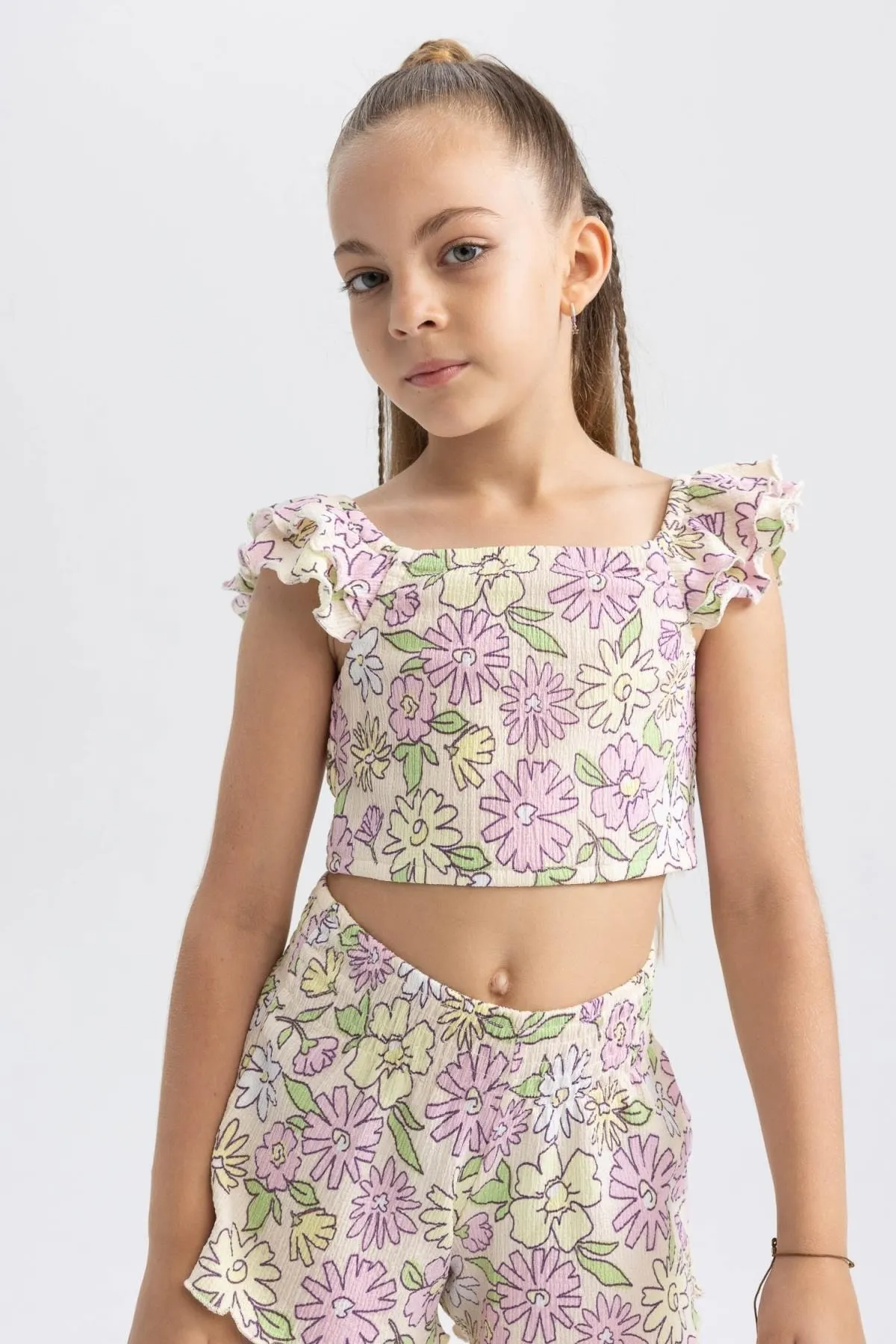 DeFacto  Mädchen-Crop-Top-Wickel-Kurzarm-T-Shirt B0985a823hs