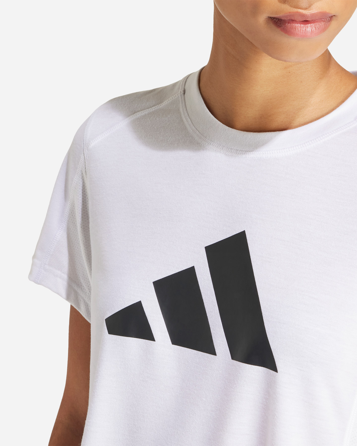 Tréningové tričko Adidas Essential Big Logo W IT0545