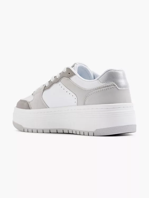 Graceland Platform Sneaker