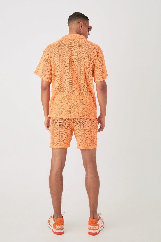 Kastiges gehäkeltes Hemd & Shorts