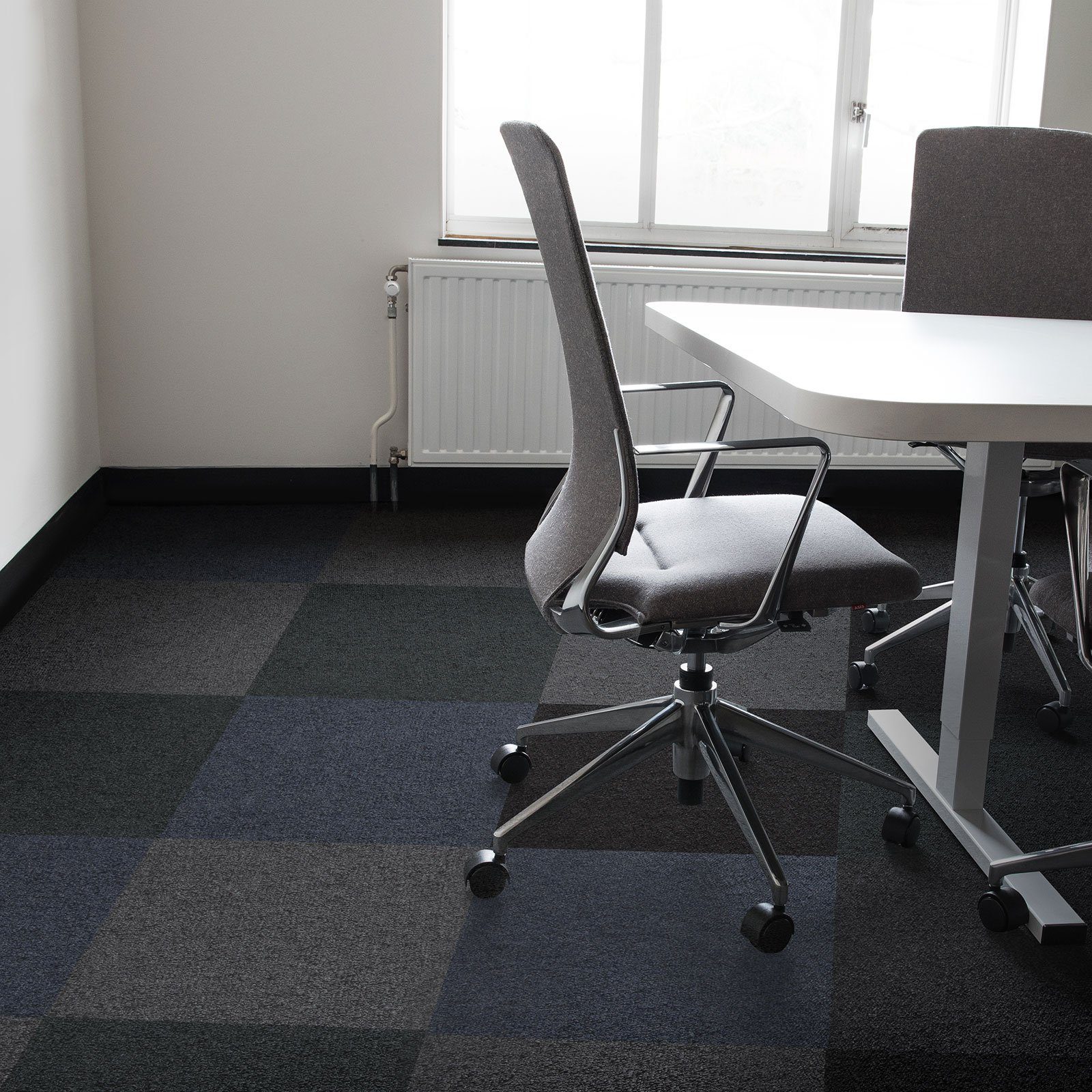 Teppichfliese Lugano, Fliese für den Boden, Bodenschutz, verschiedene Farben, Karat, Quadratisch, Höhe: 5 mm, Selbstliegend