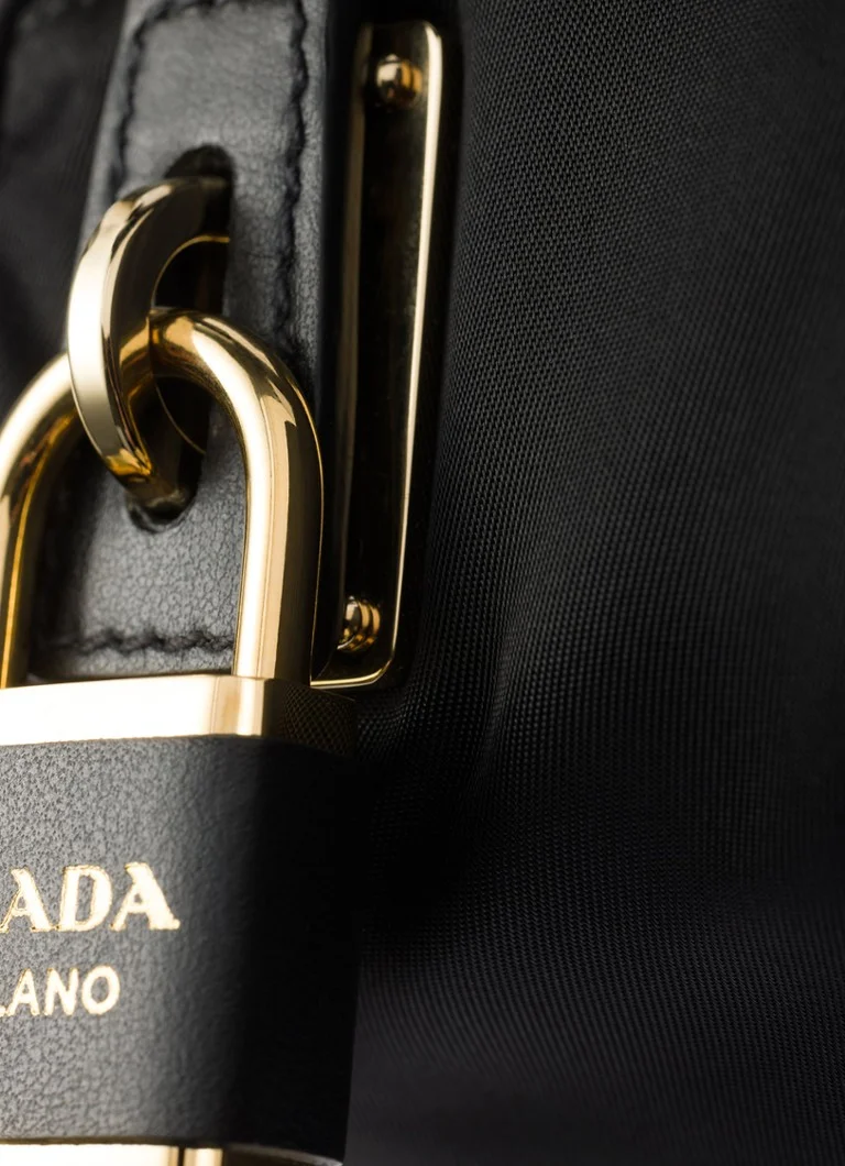 Borsa a tracolla media Prada Re-Nylon con dettagli in pelle
