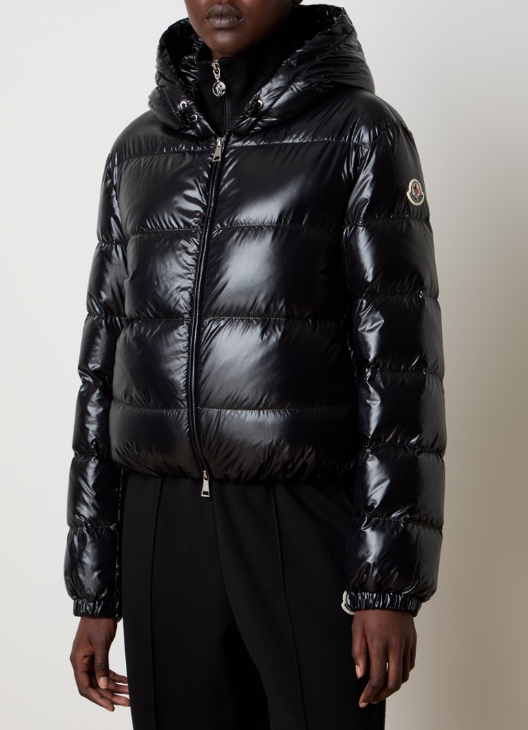 Bluza z kapturem Moncler Bayard i krótka kurtka pikowana z gęsiego pierza