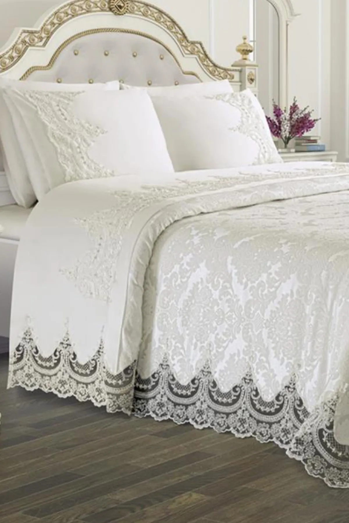 Çeyiz Diyarı  Französisch geschnürtes Mitgift-Brautset Arus, 7-teilig, Creme